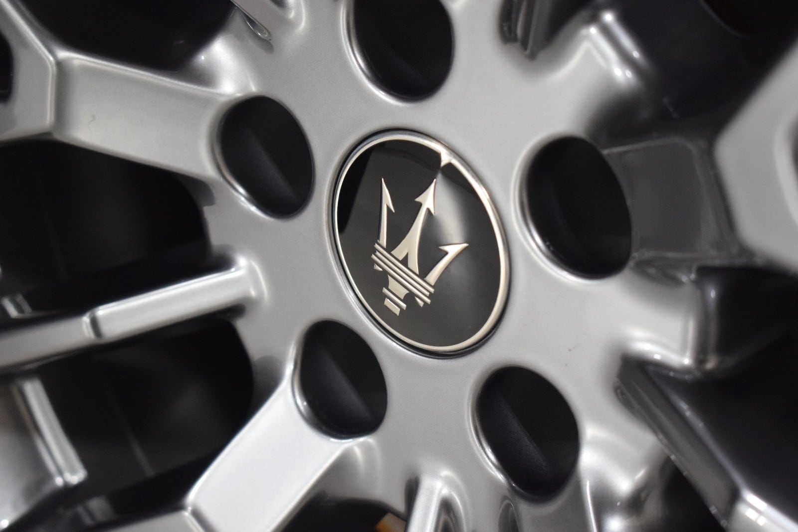 Thumbnail: 2024 Maserati Grecale - 19