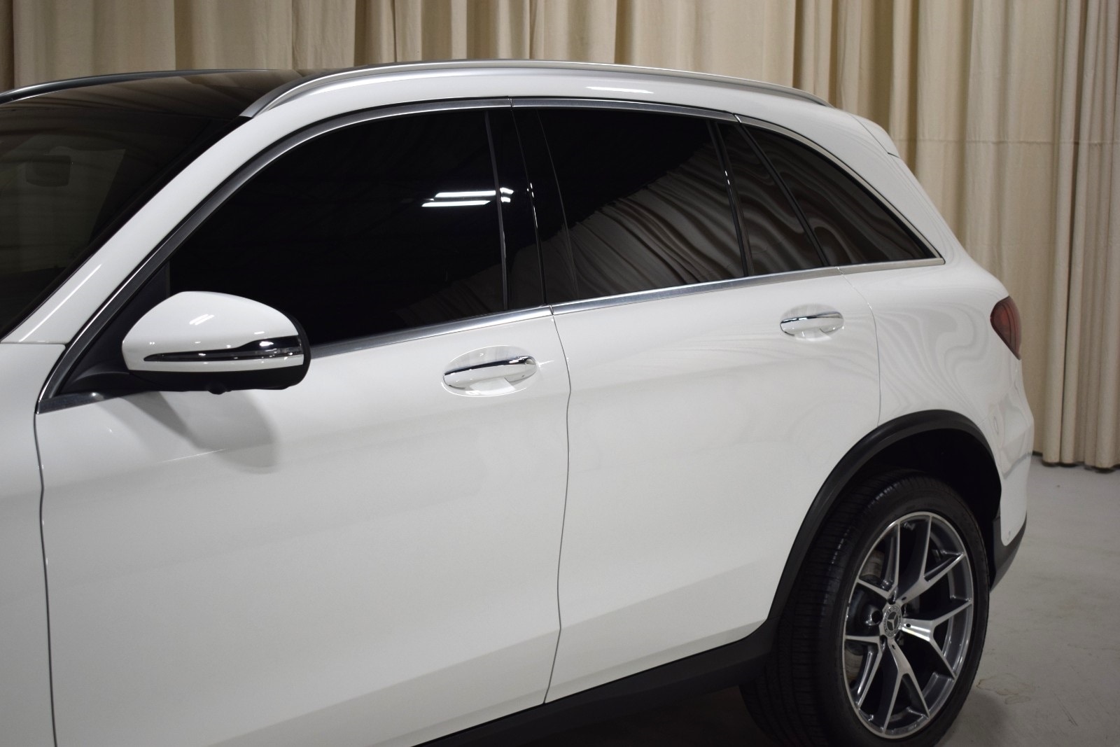 Thumbnail: 2021 Mercedes-Benz GLC - 2