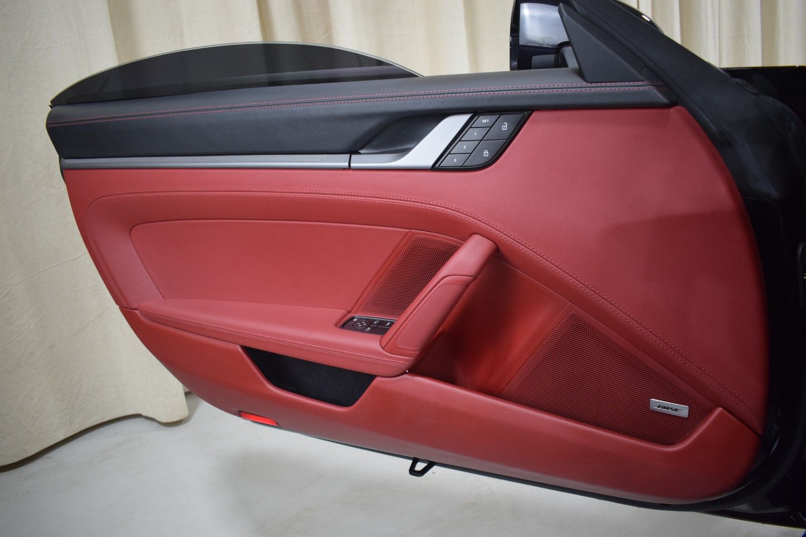 Thumbnail: 2024 Porsche 911 - 39