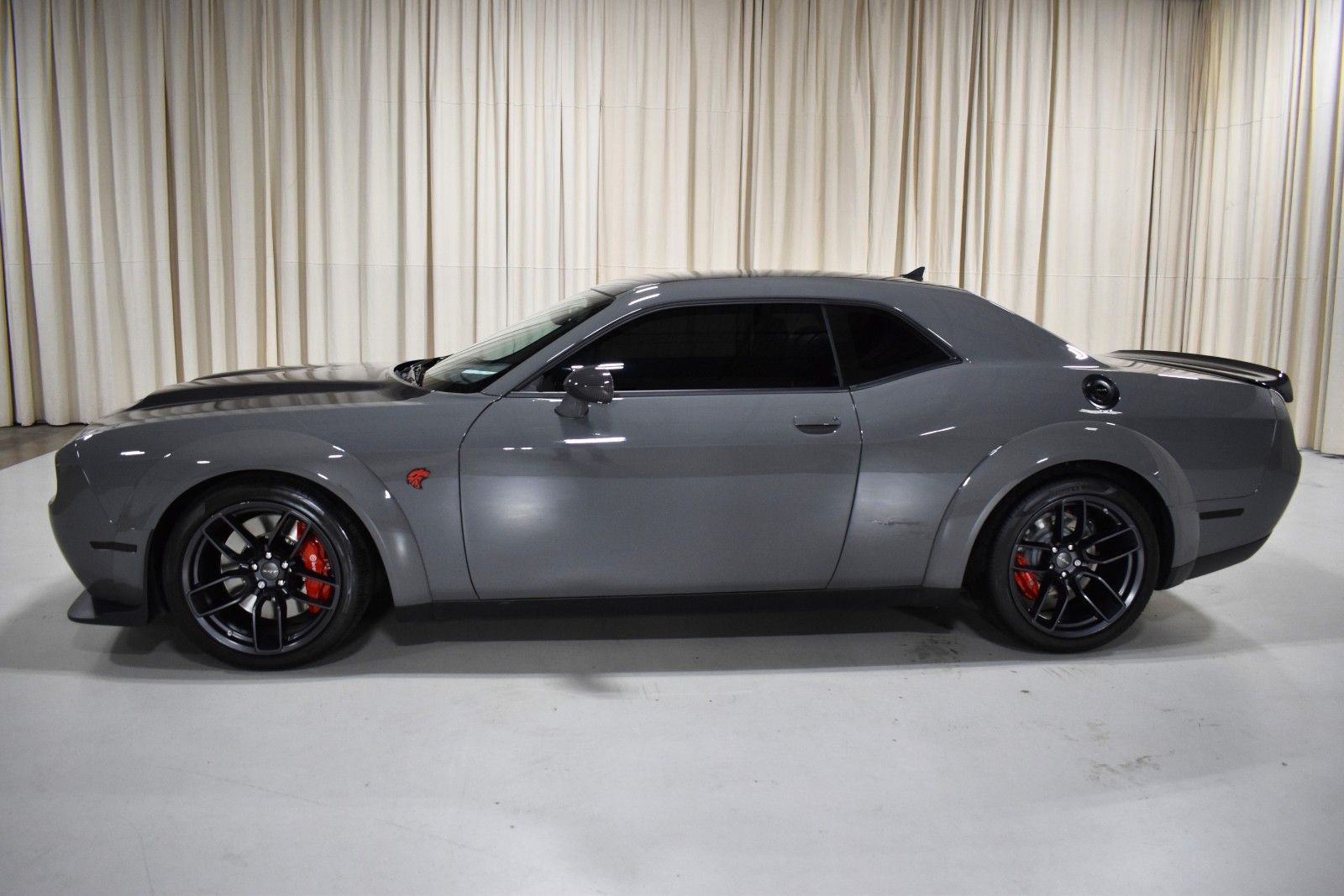 Thumbnail: 2019 Dodge Challenger - 8