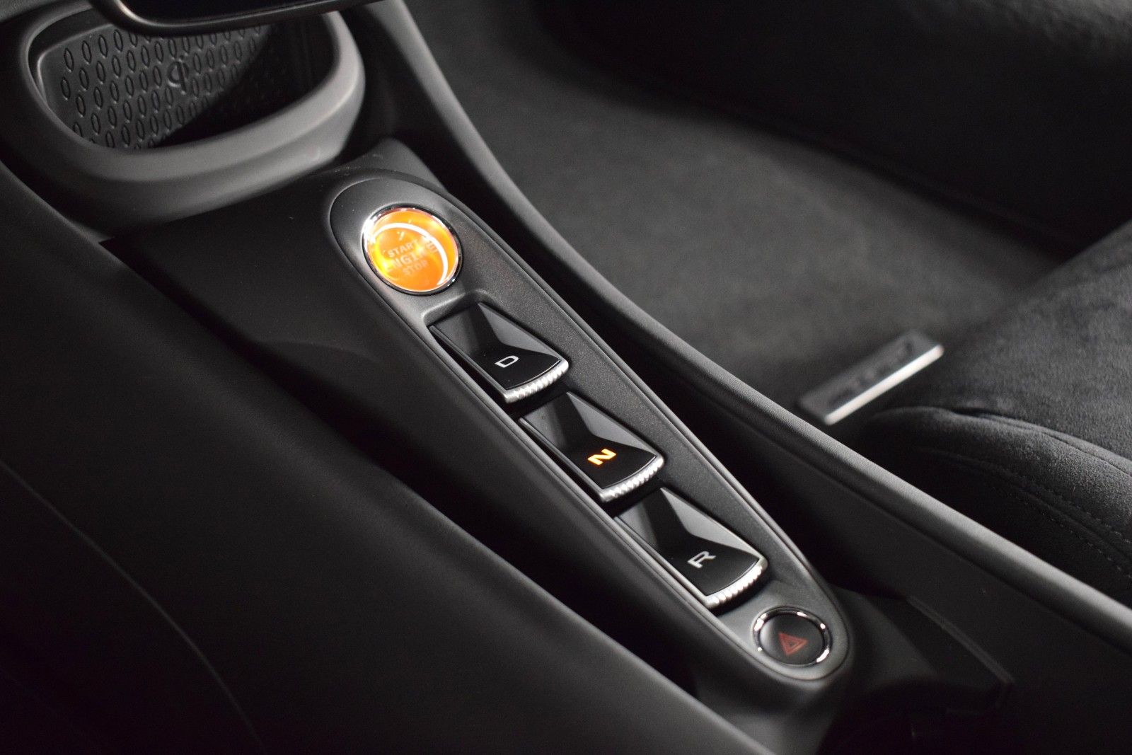 2026 McLaren Artura Performance - Photo 31