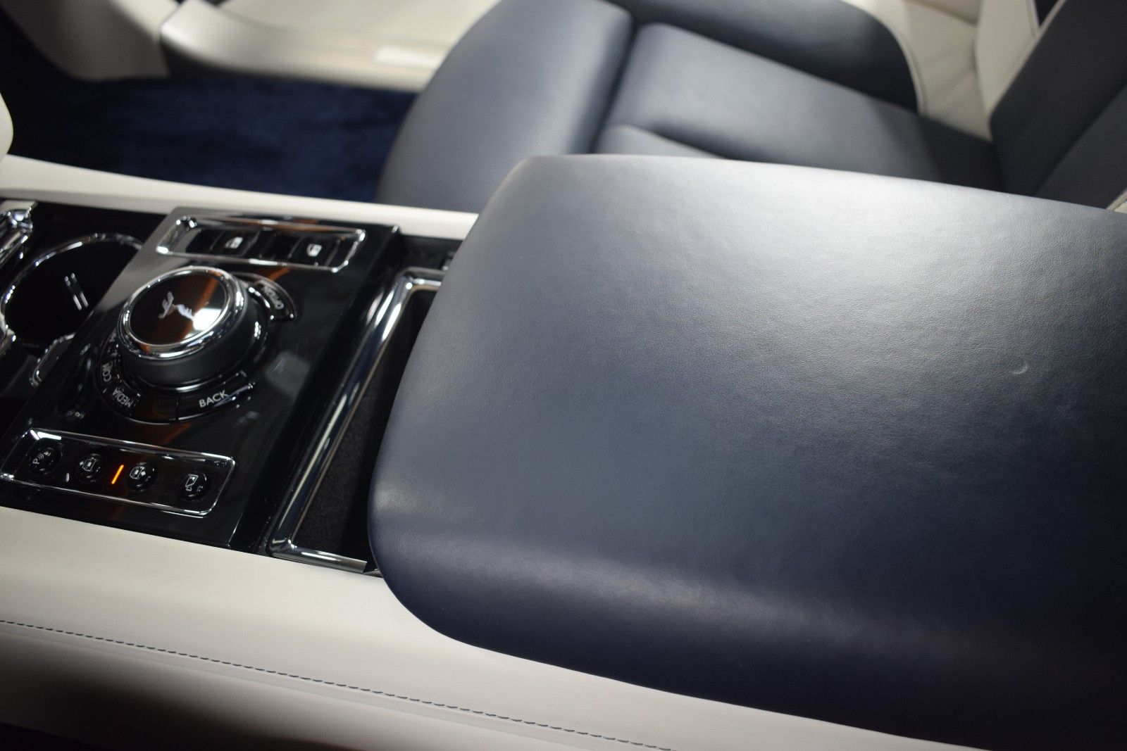 Thumbnail: 2021 Rolls-Royce Ghost - 37