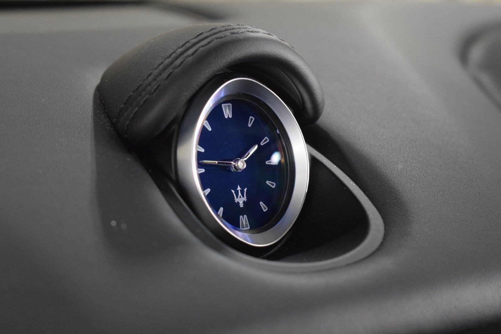 Thumbnail: 2024 Maserati Ghibli - 32