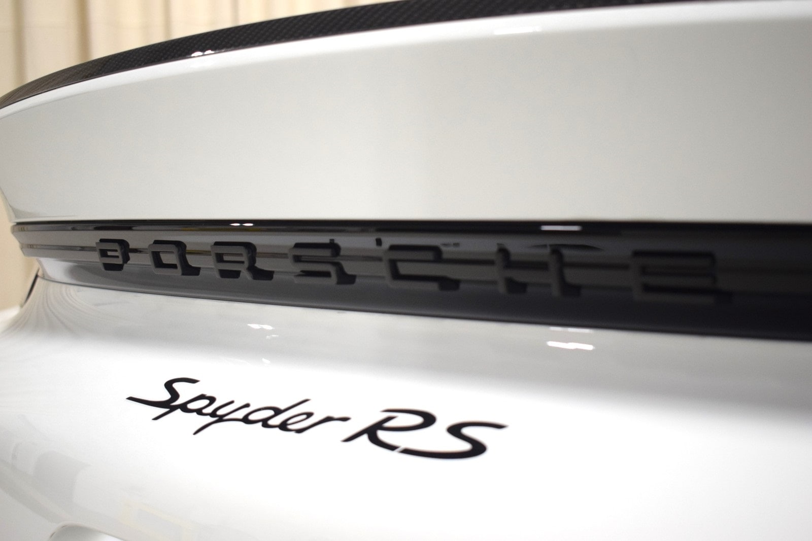 Thumbnail: 2024 Porsche  - 11
