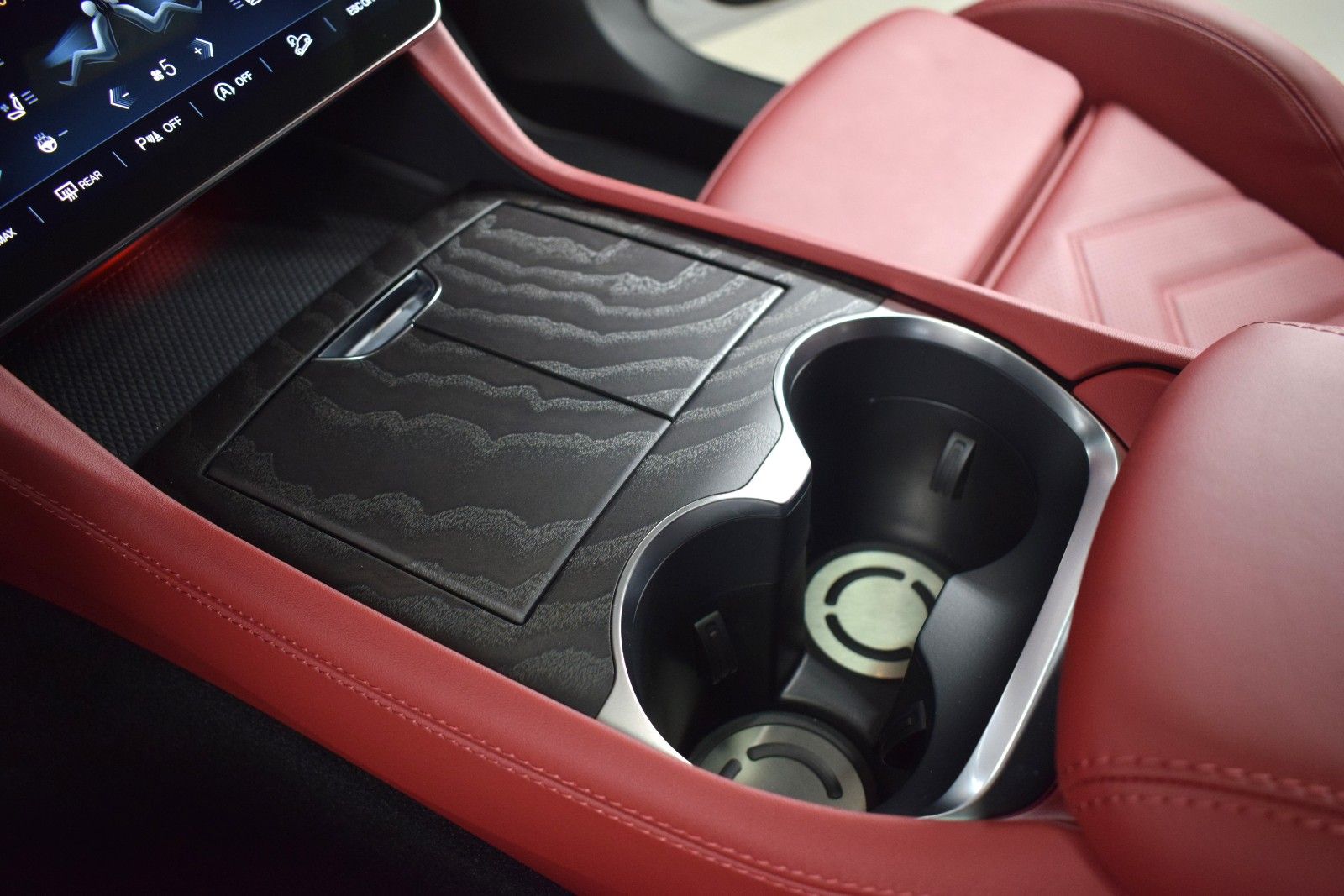 Thumbnail: 2025 Maserati Grecale - 35