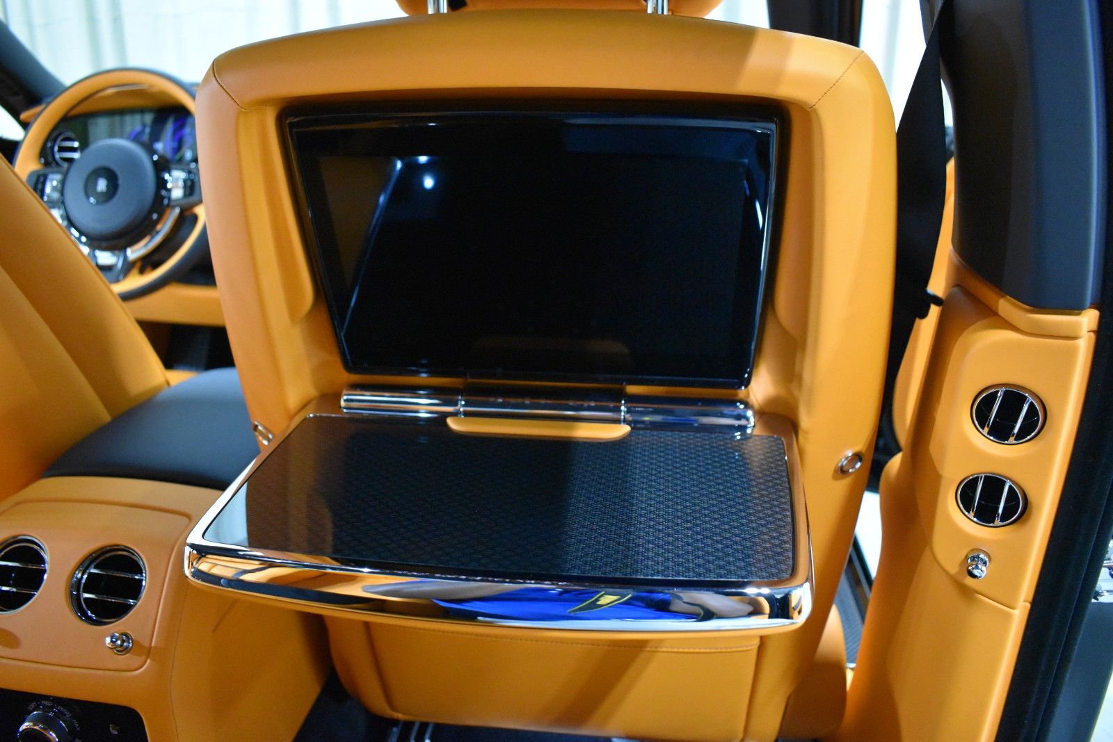 Thumbnail: 2027 Rolls-Royce Ghost - 40