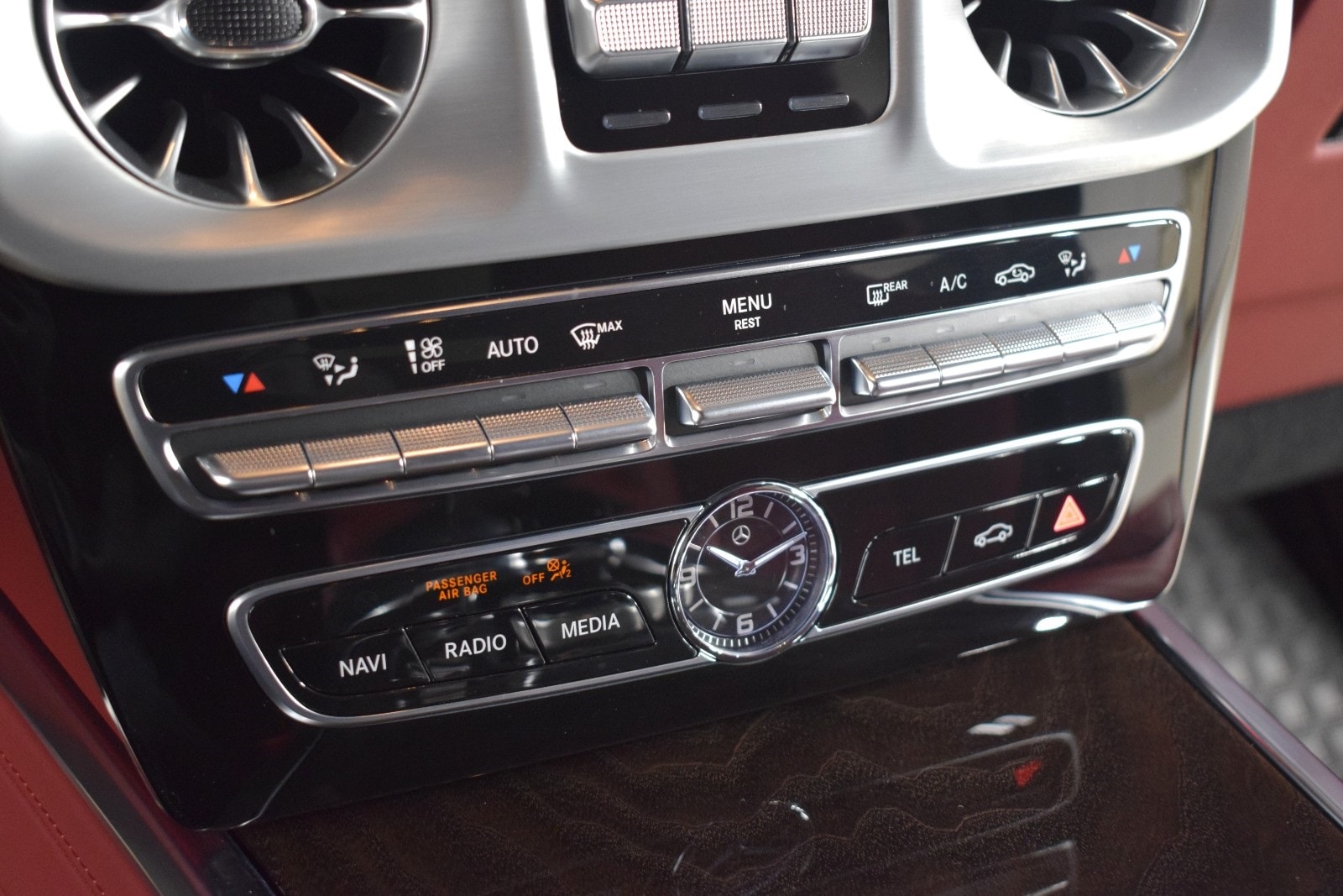 Thumbnail: 2024 Mercedes-Benz G-Class - 32