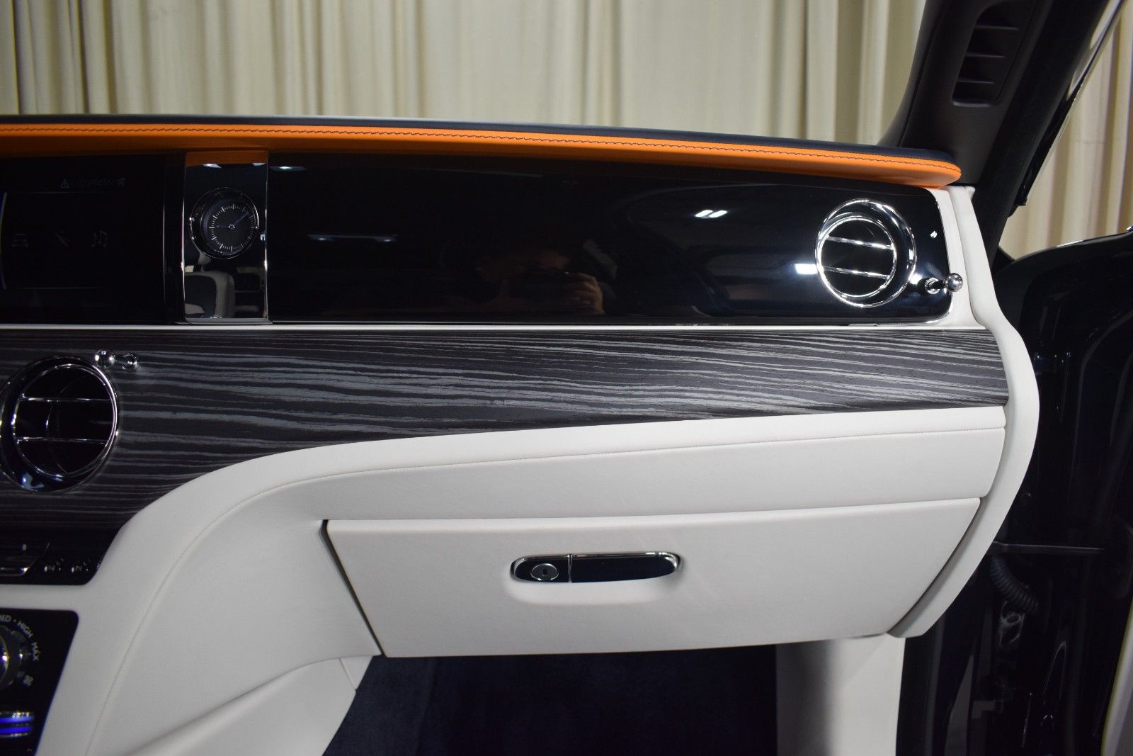 Thumbnail: 2021 Rolls-Royce Ghost - 27