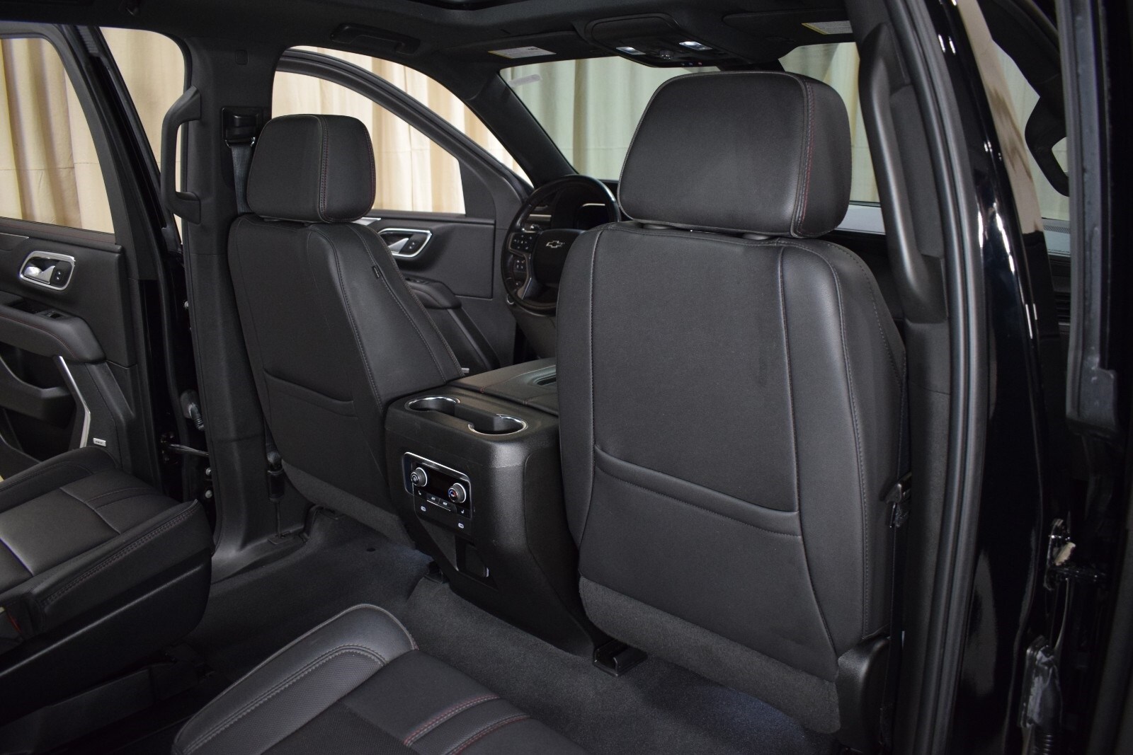 Thumbnail: 2022 Chevrolet Tahoe - 19