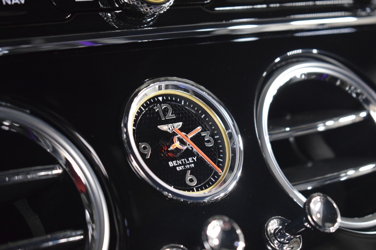 Thumbnail: 2023 Bentley Continental - 32