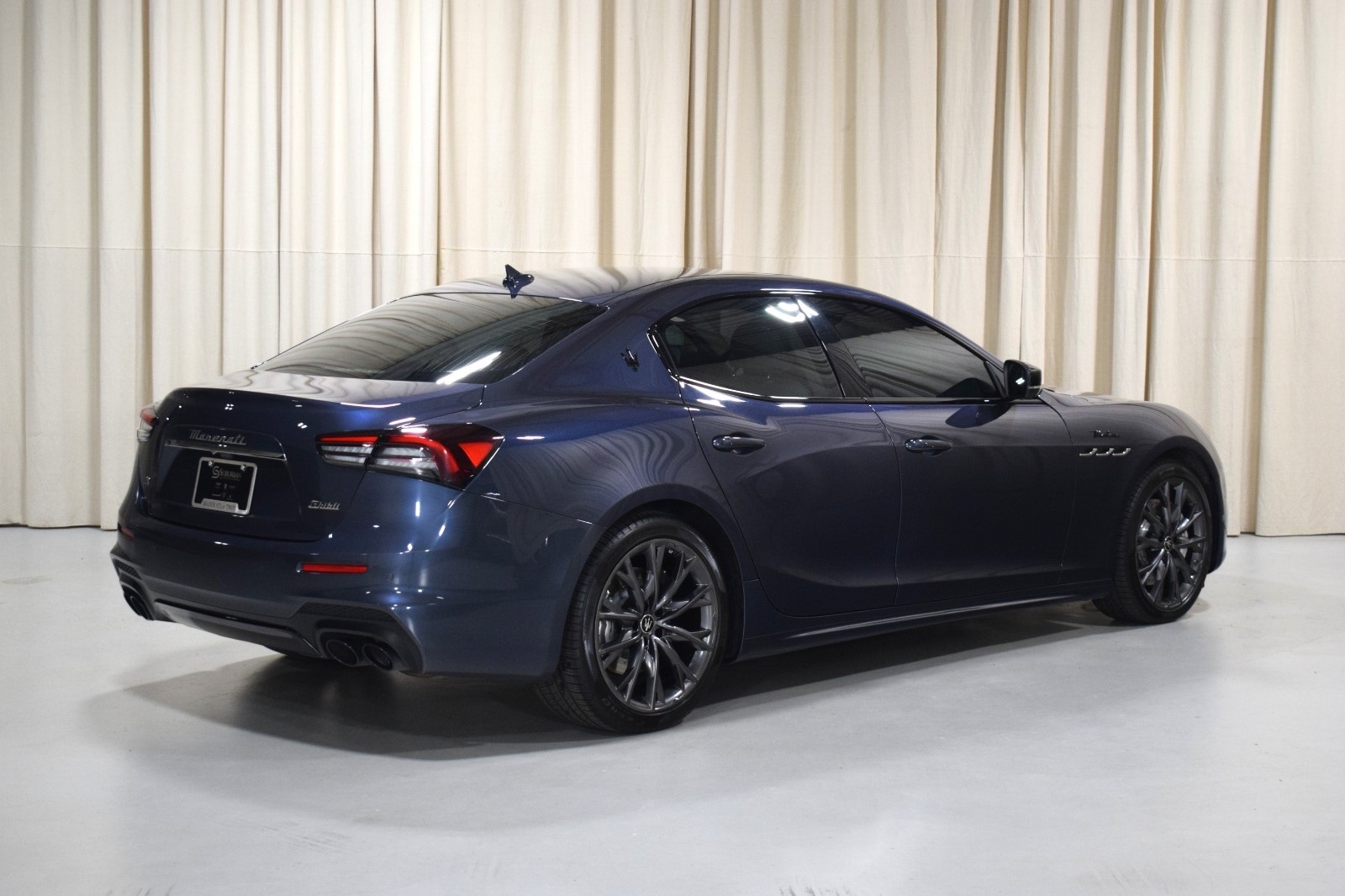Thumbnail: 2022 Maserati Ghibli - 10