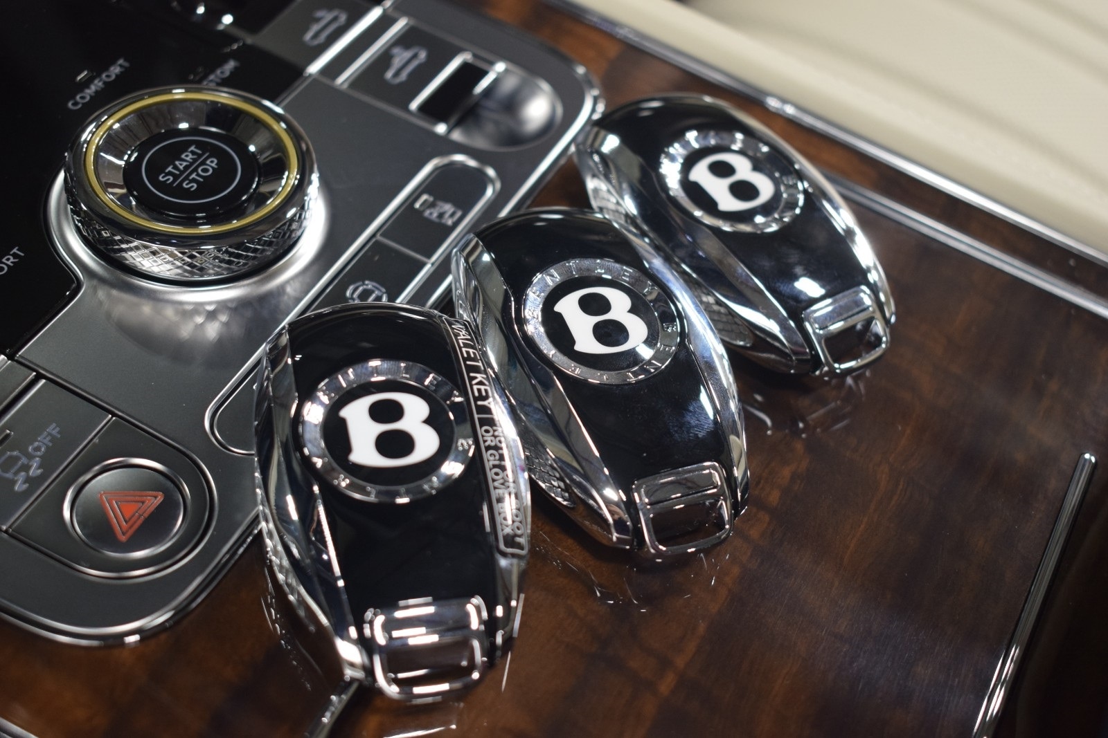 Thumbnail: 2026 Bentley Continental - 40