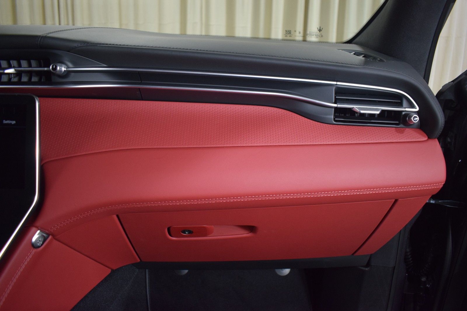 Thumbnail: 2025 Maserati Grecale - 27