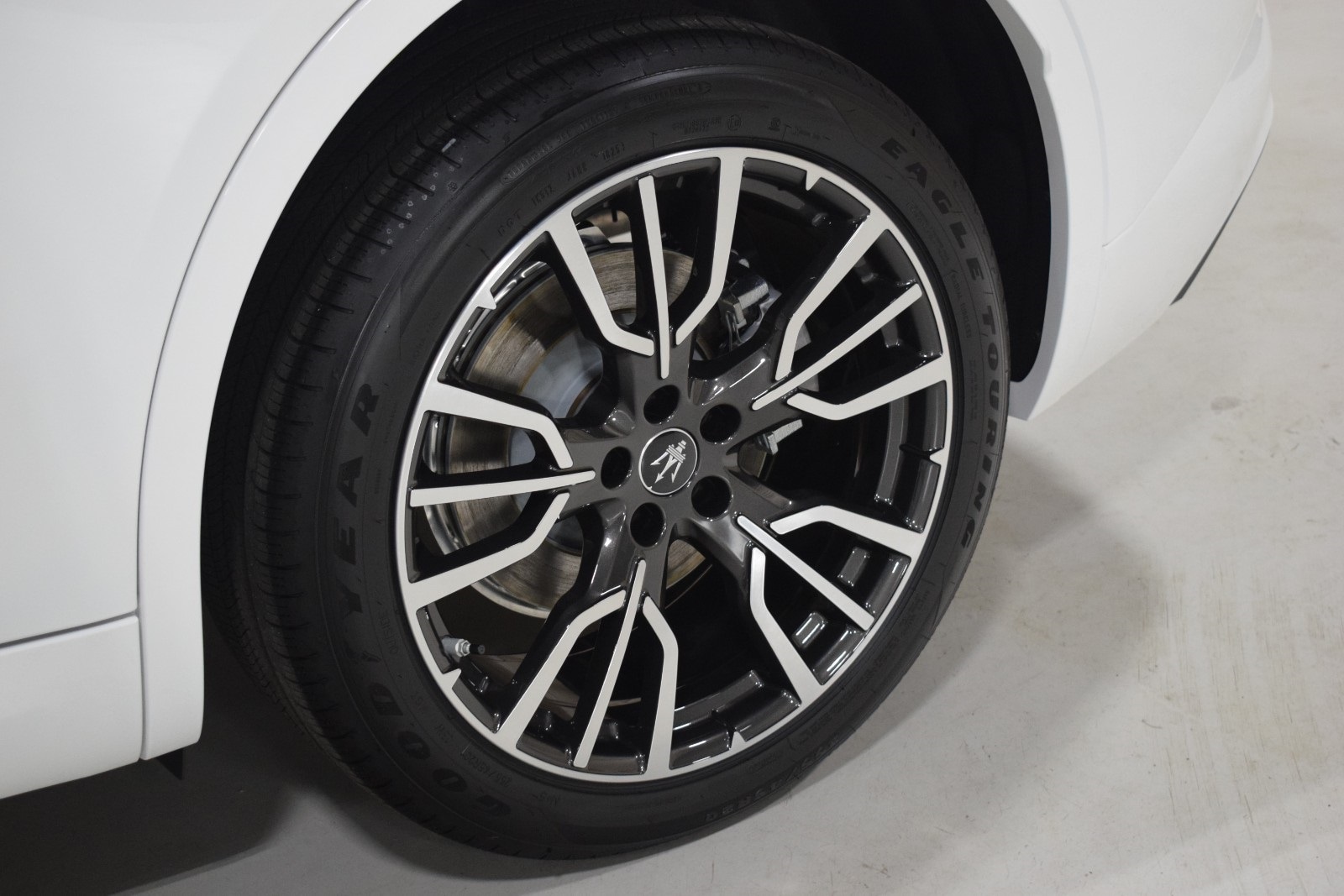 Thumbnail: 2025 Maserati Grecale - 6