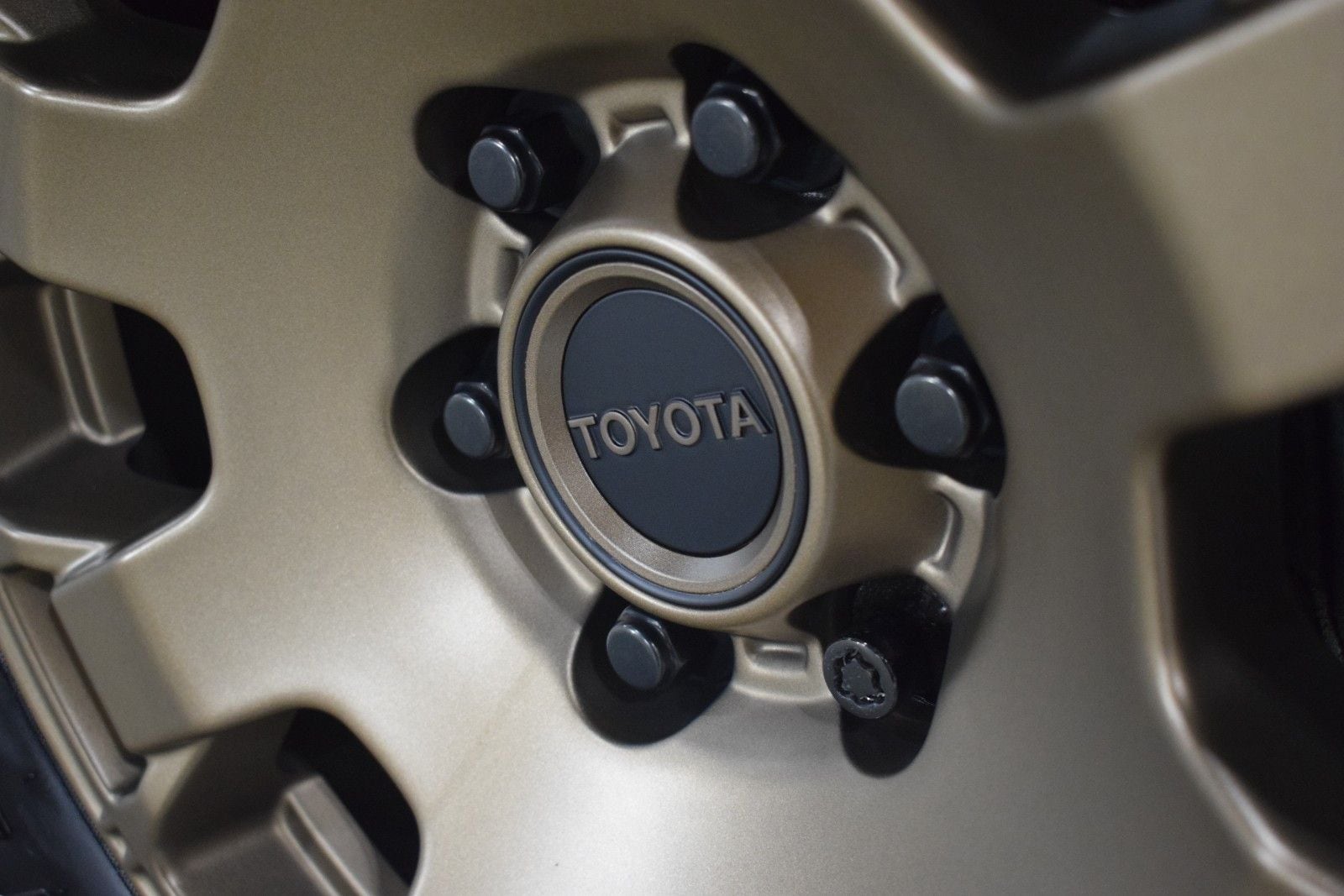 Thumbnail: 2024 Toyota Tacoma - 18