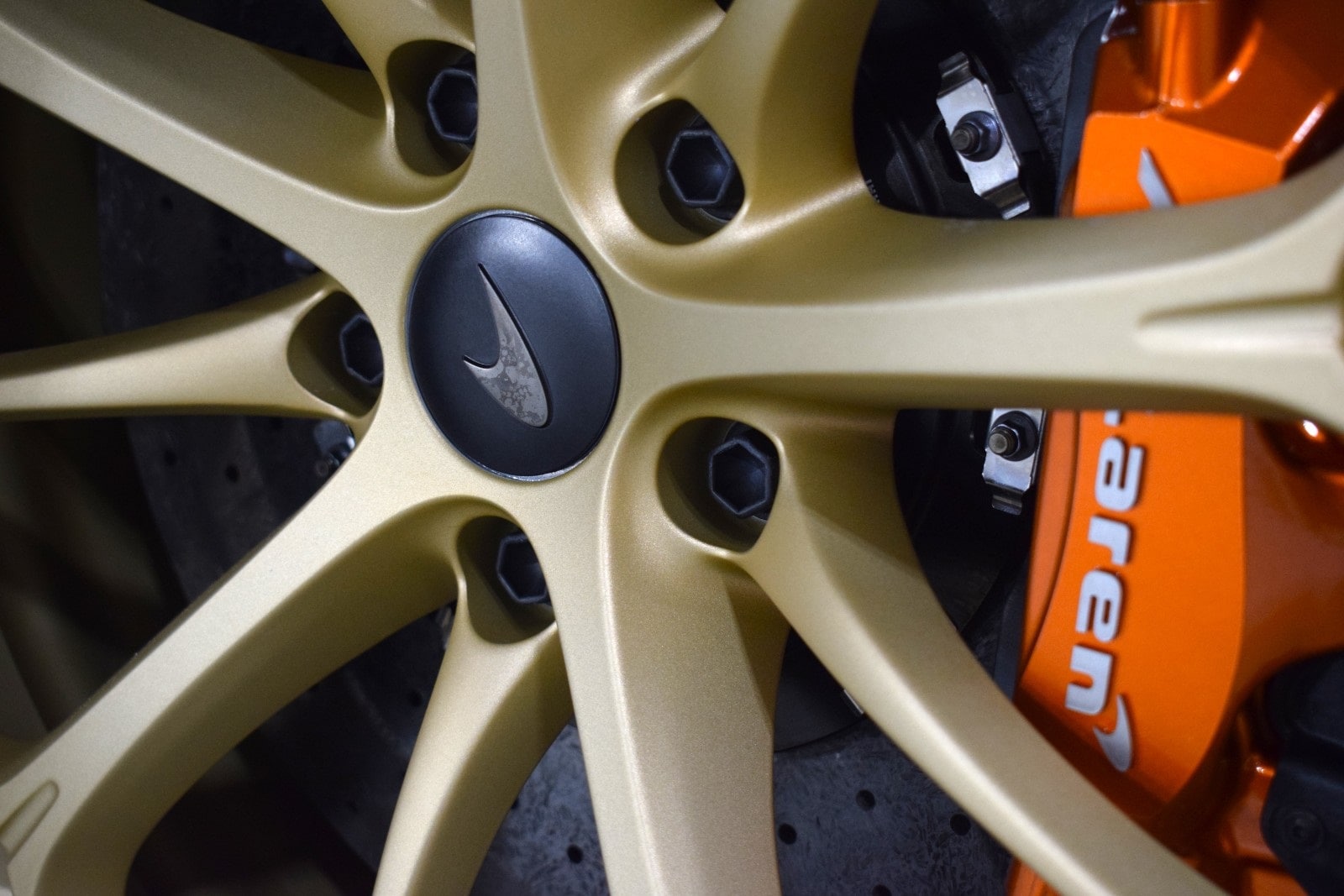 2025 Mclaren Artura  18