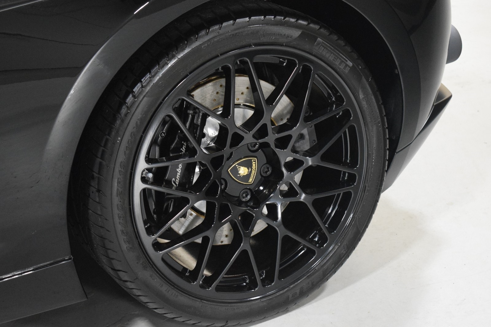 Thumbnail: 2012 Lamborghini Gallardo - 6