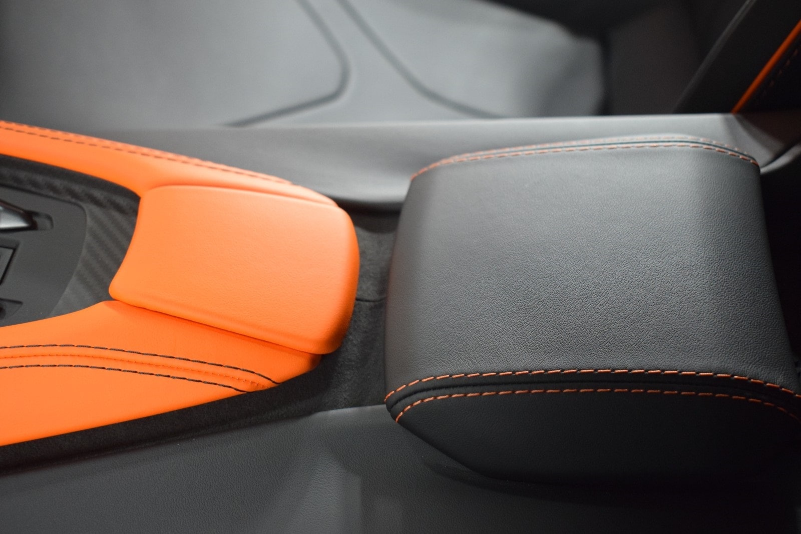 Thumbnail: 2025 Lamborghini  - 33