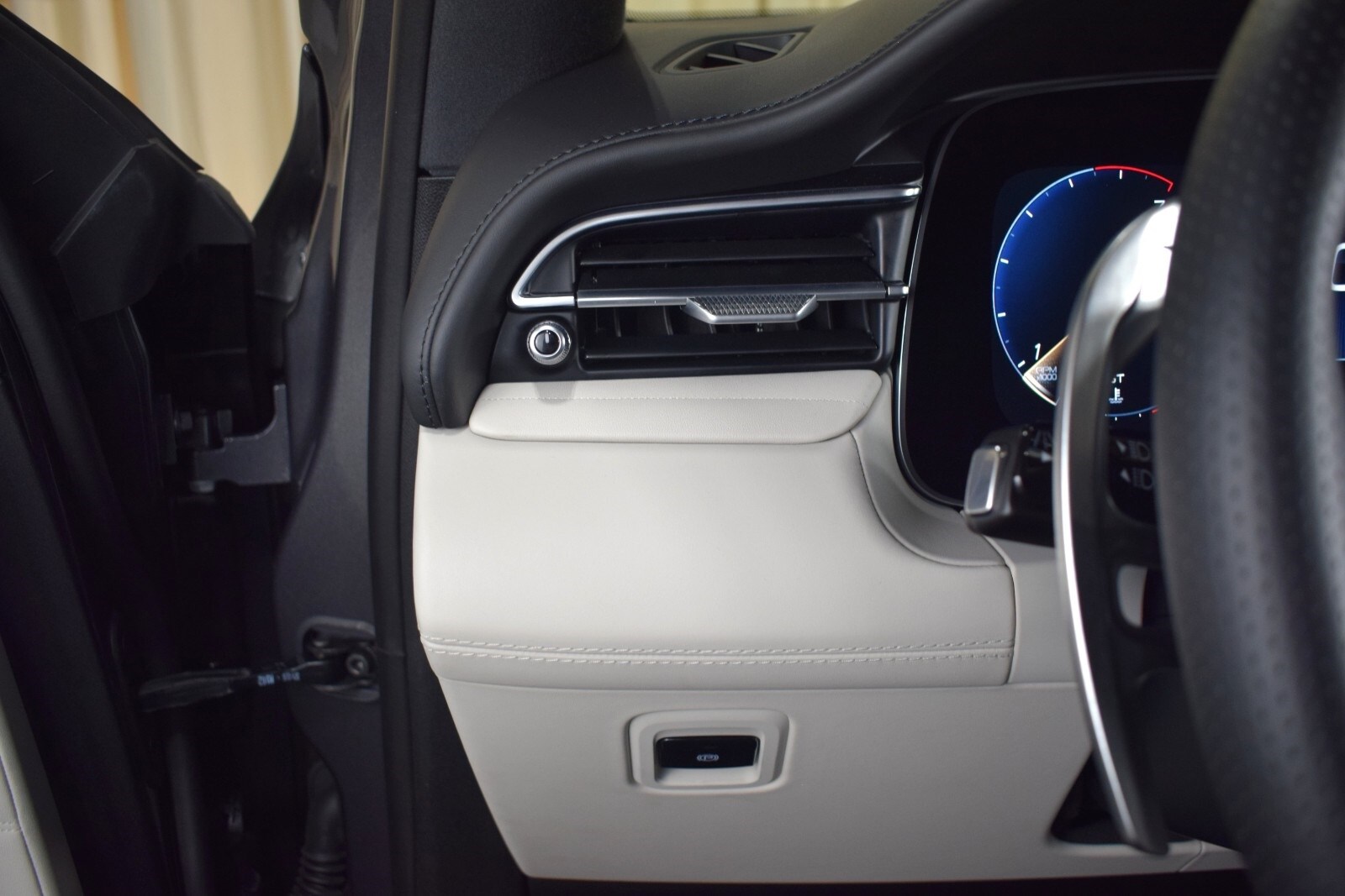 Thumbnail: 2024 Maserati Grecale - 29