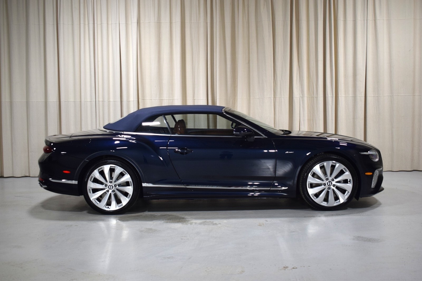 Thumbnail: 2026 Bentley Continental - 5