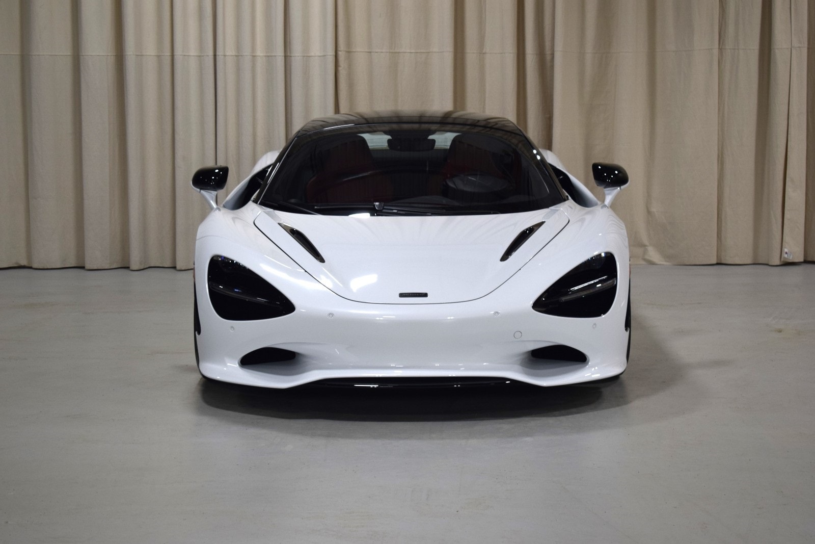Thumbnail: 2025 Mclaren 750S - 9