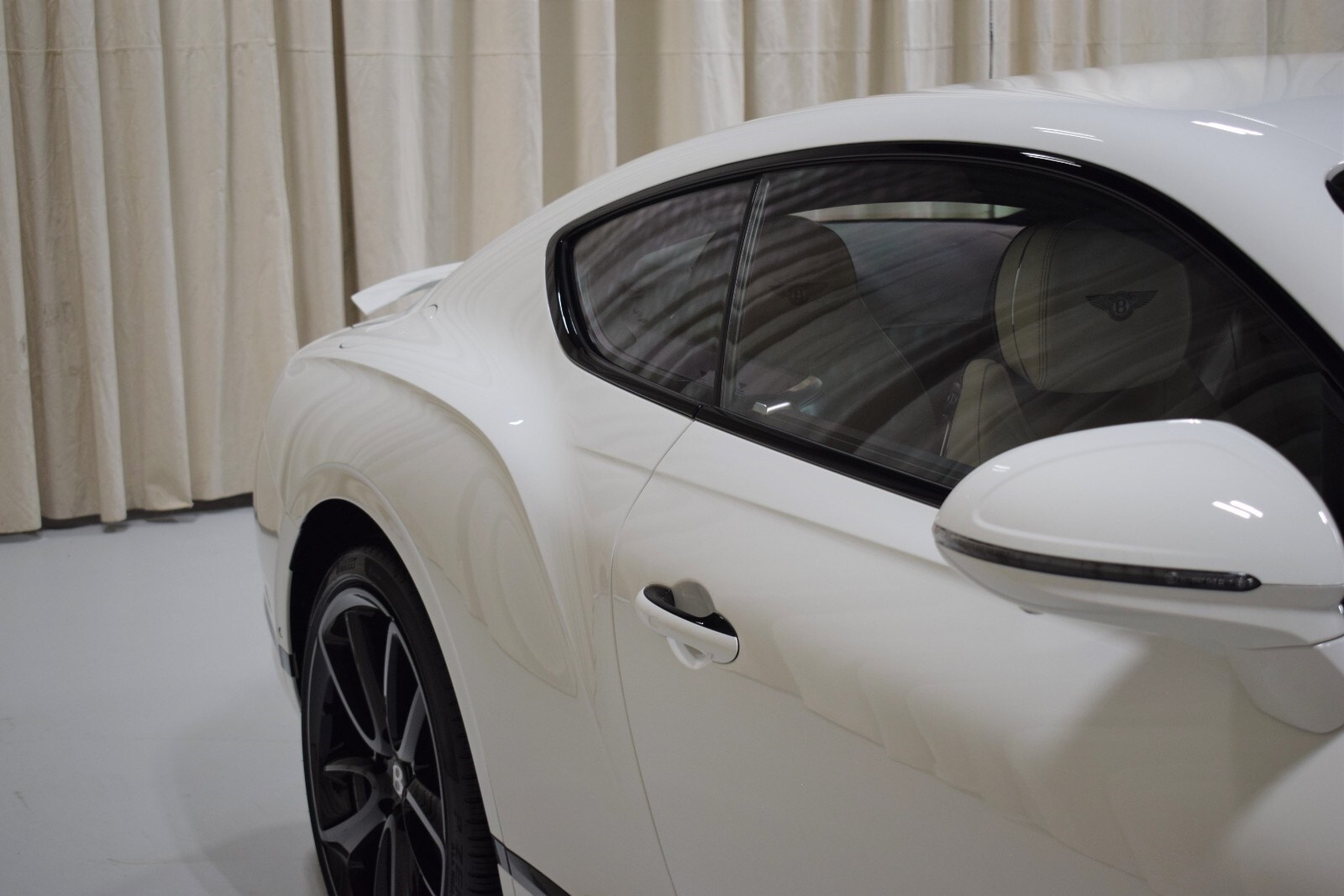 Thumbnail: 2024 Bentley Continental - 8