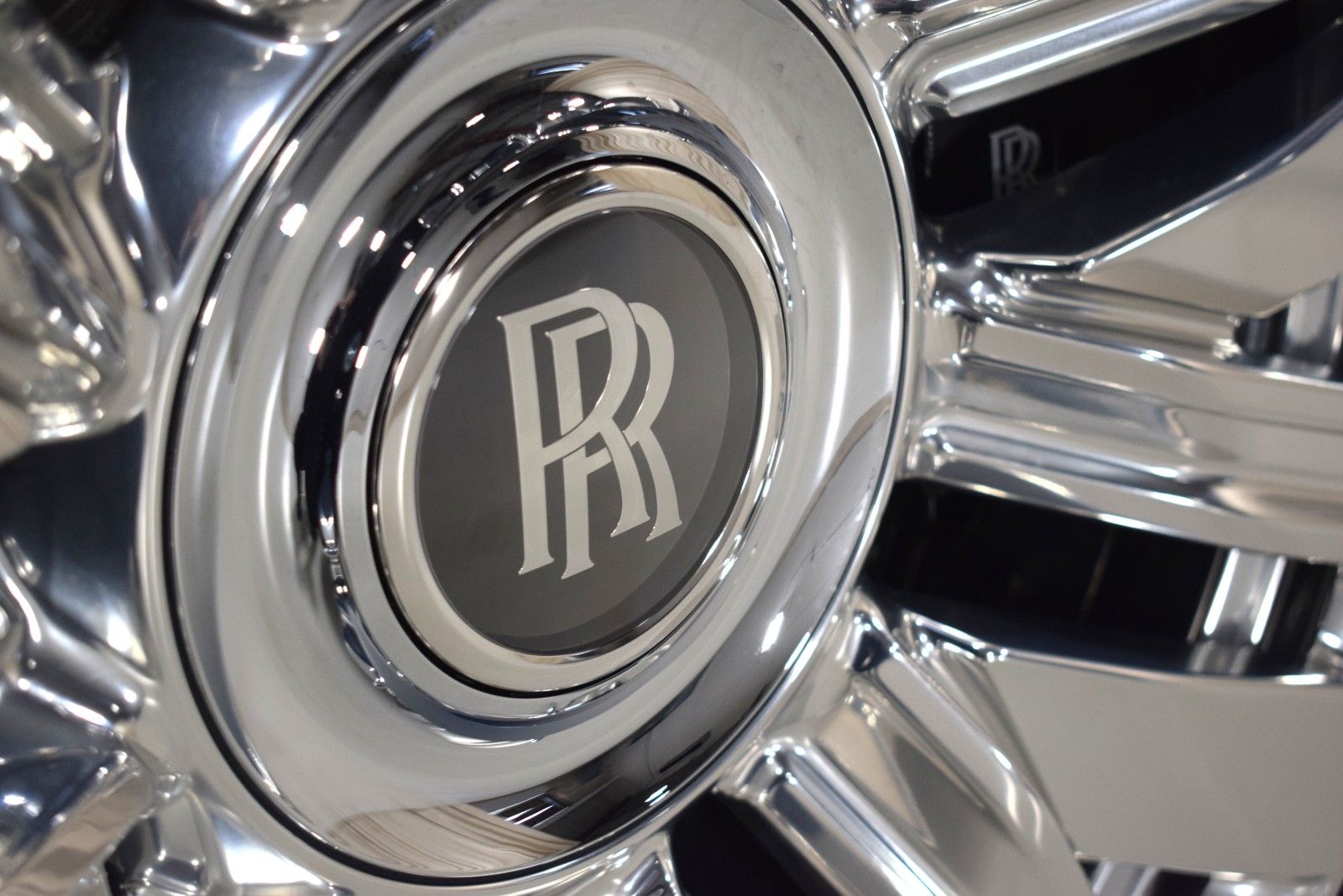 Thumbnail: 2026 Rolls-Royce Ghost - 19