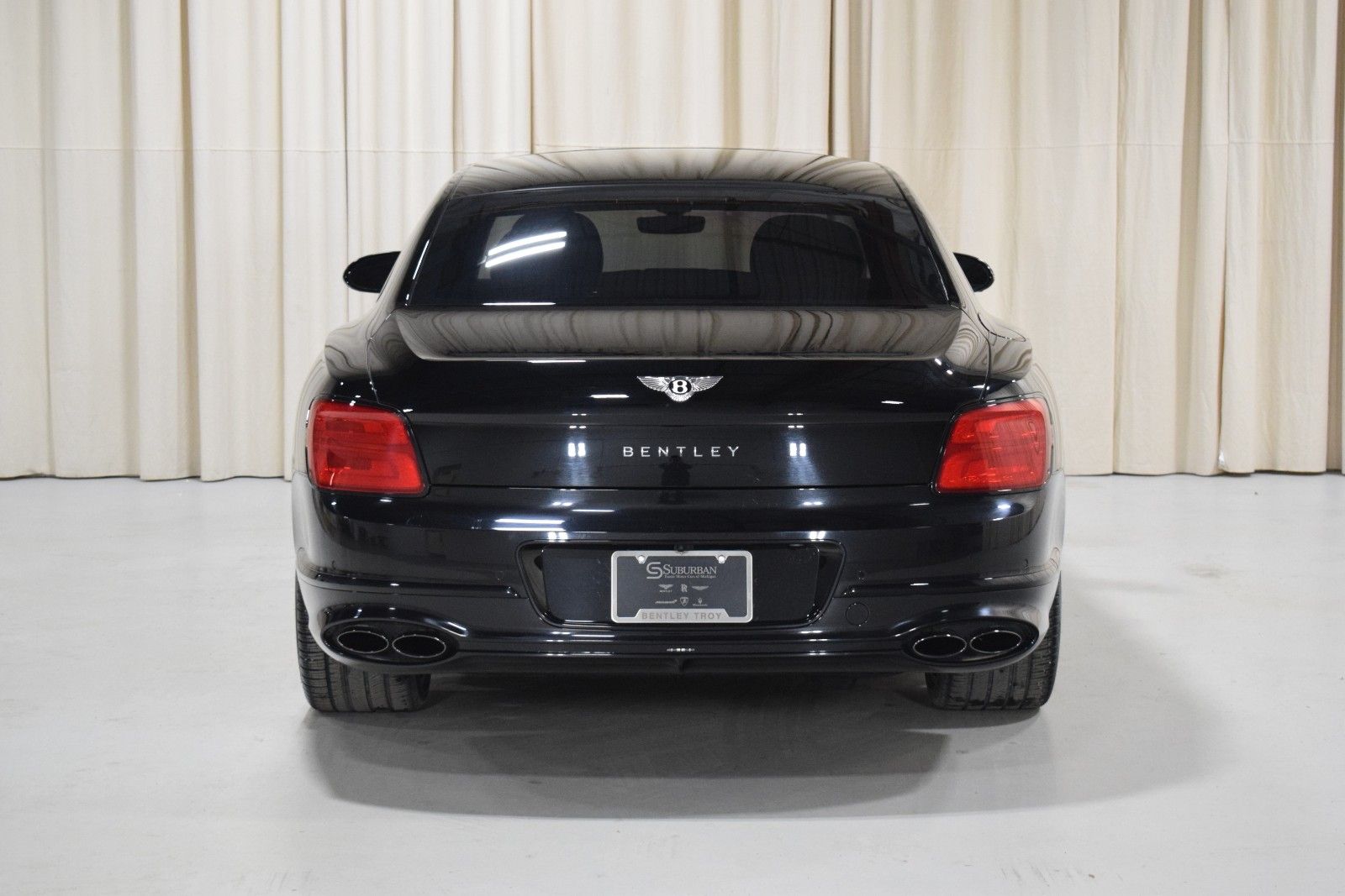 Thumbnail: 2023 Bentley Flying Spur - 13