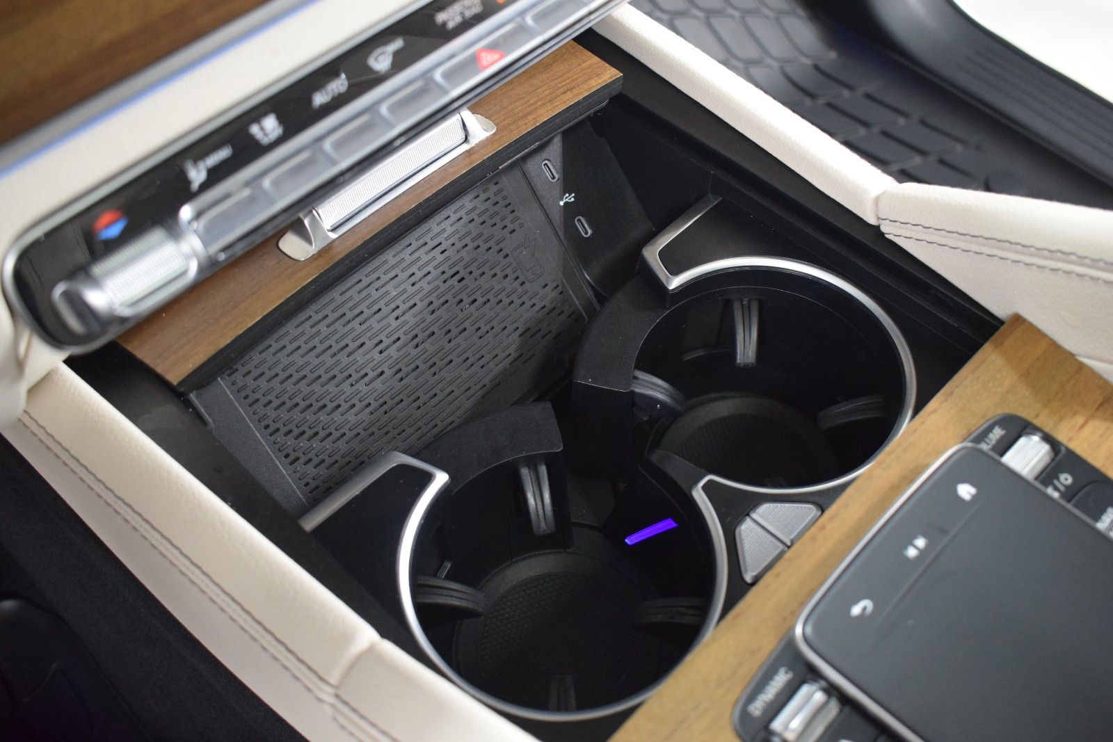 Thumbnail: 2025 Mercedes-Benz GLS - 35