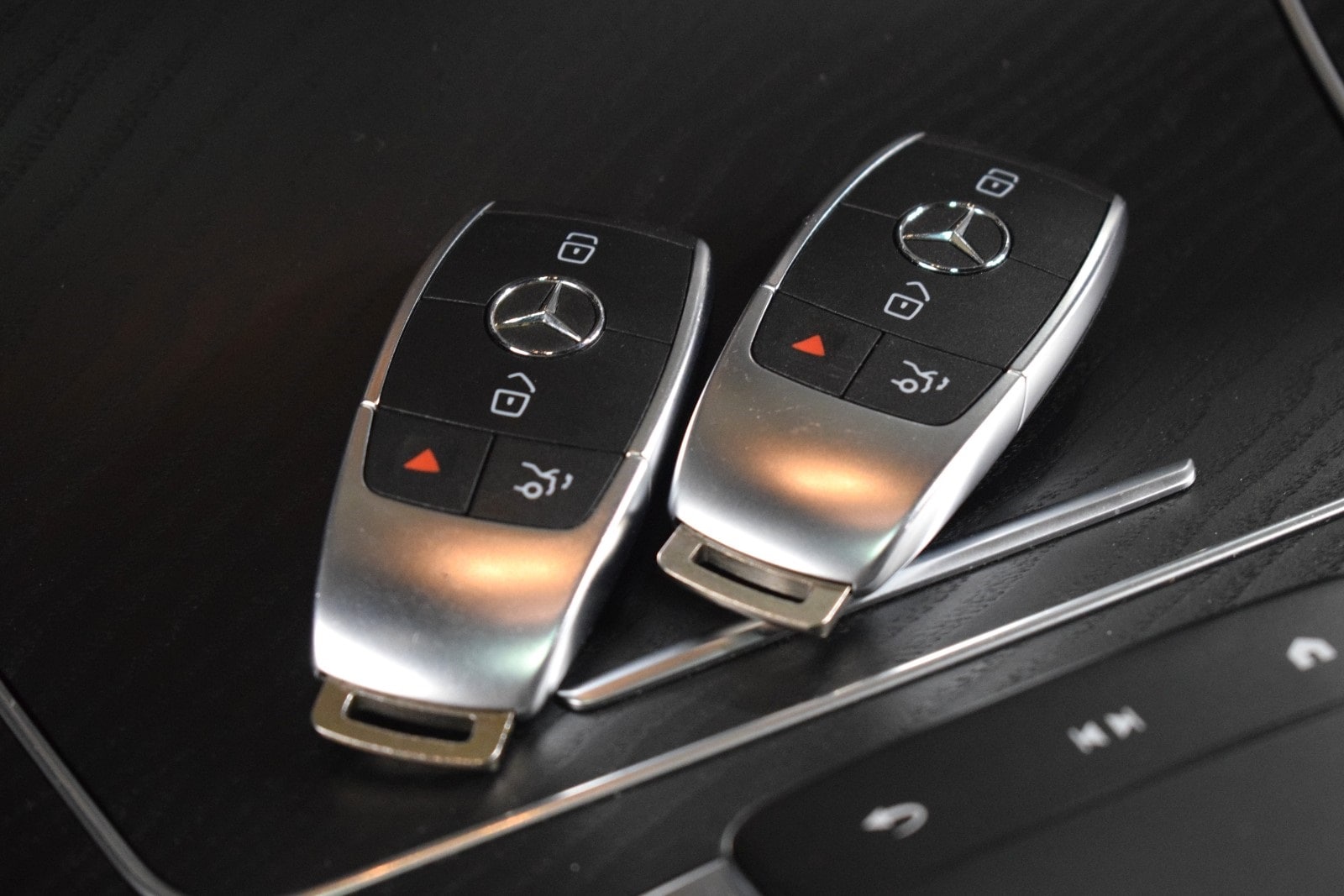Thumbnail: 2021 Mercedes-Benz GLC - 41