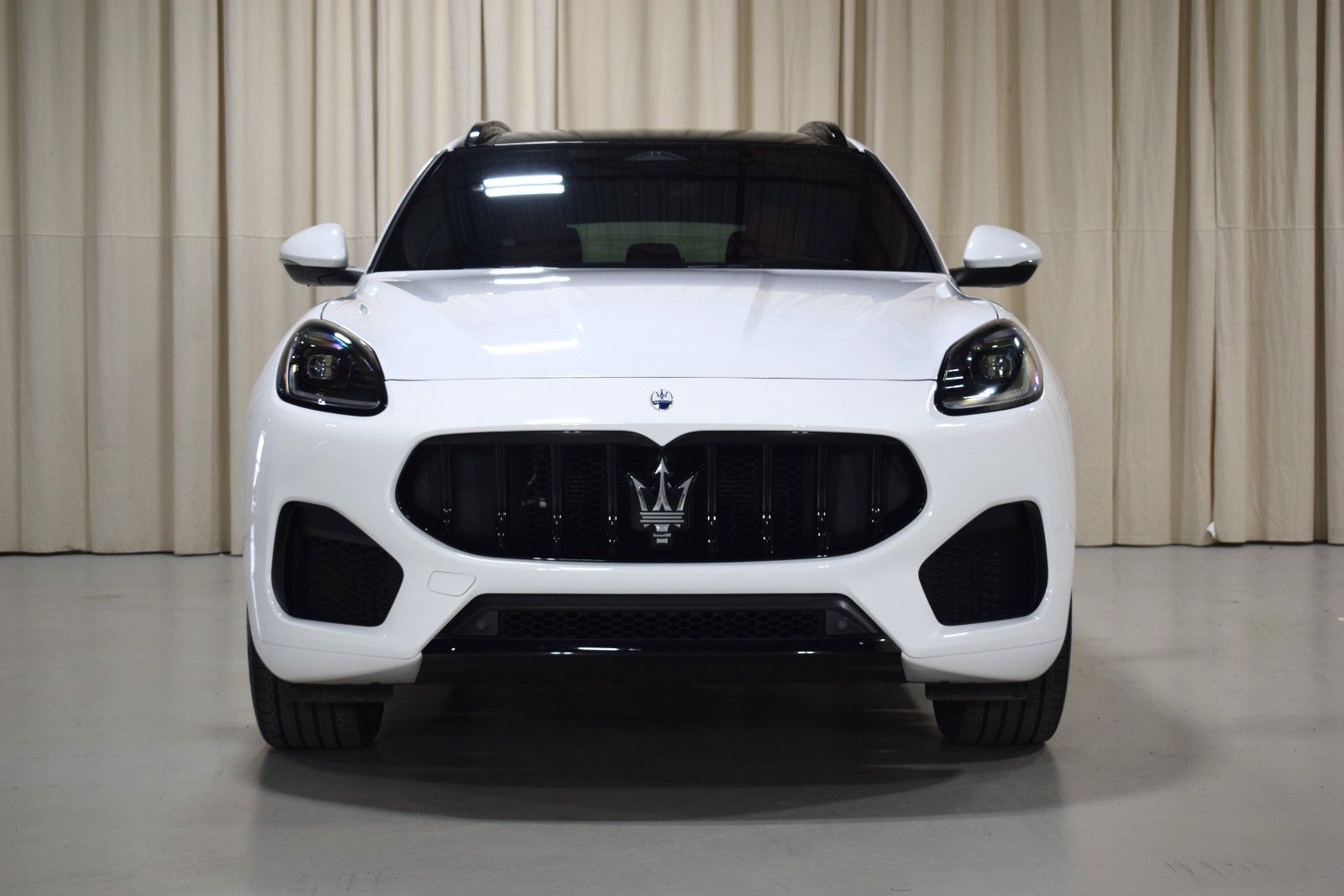 Thumbnail: 2023 Maserati Grecale - 8
