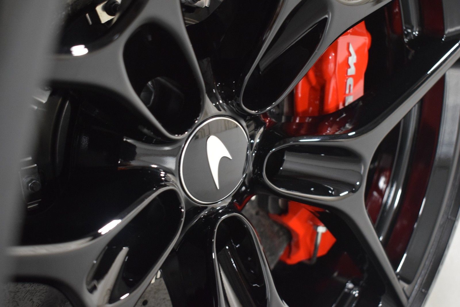Thumbnail: 2026 Mclaren 750S - 18