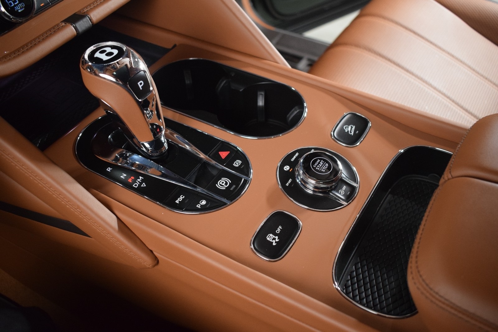 Thumbnail: 2022 Bentley Bentayga - 37