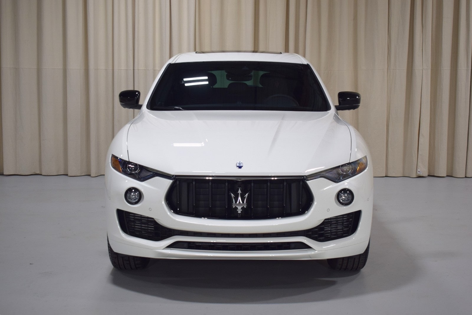 Thumbnail: 2024 Maserati Levante - 7