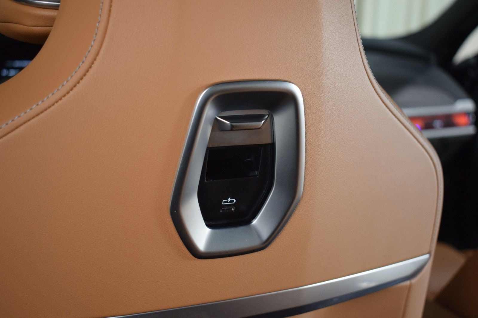 Thumbnail: 2025 BMW 7 Series - 21