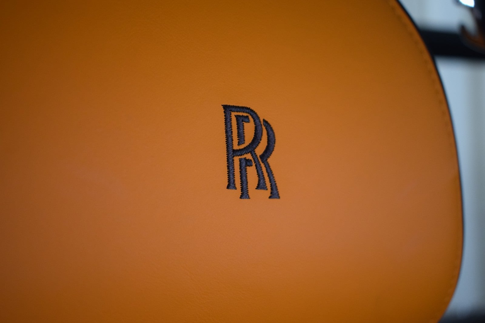 Thumbnail: 2022 Rolls-Royce Cullinan - 40