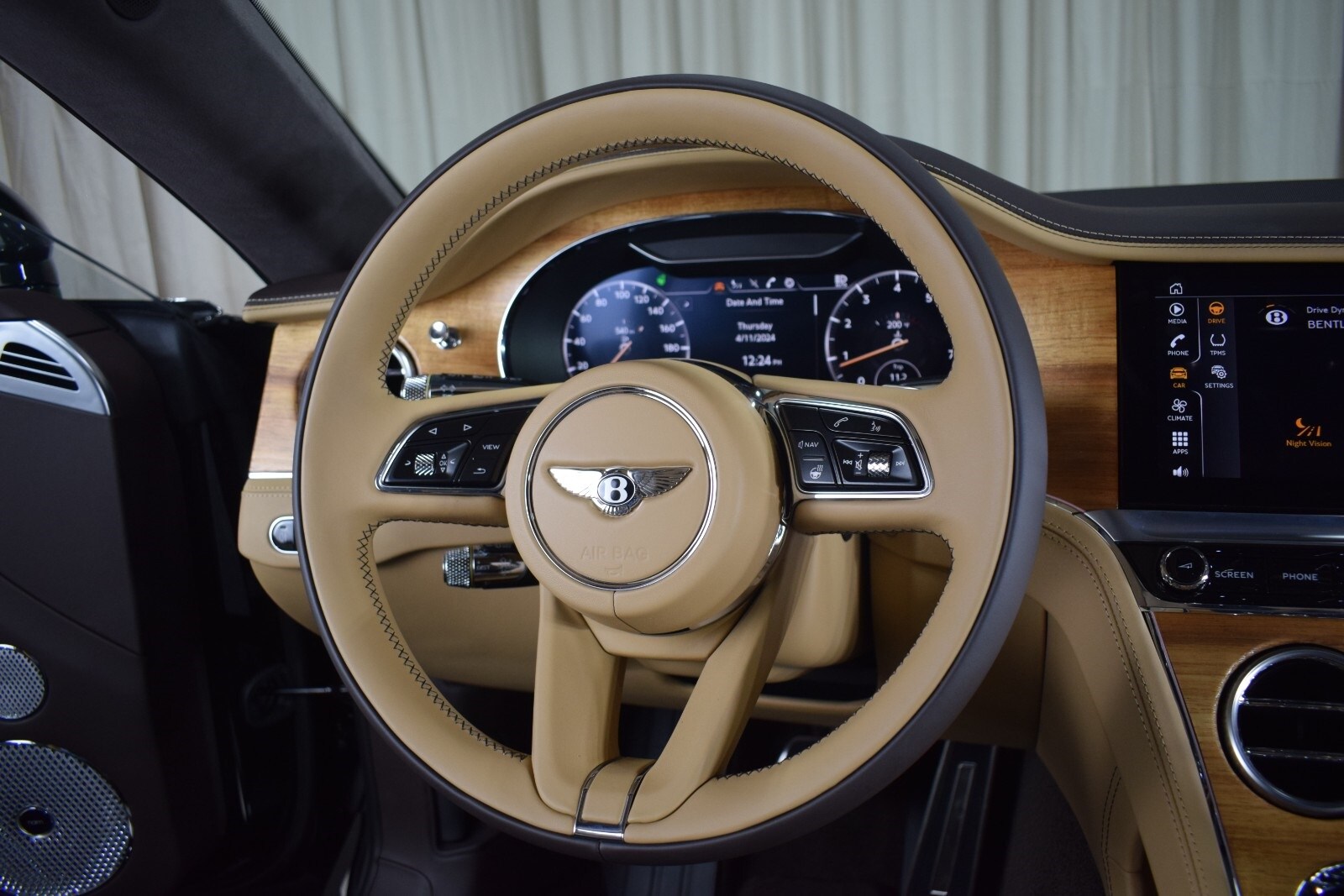 2024 Bentley Continental GT Azure photo 4