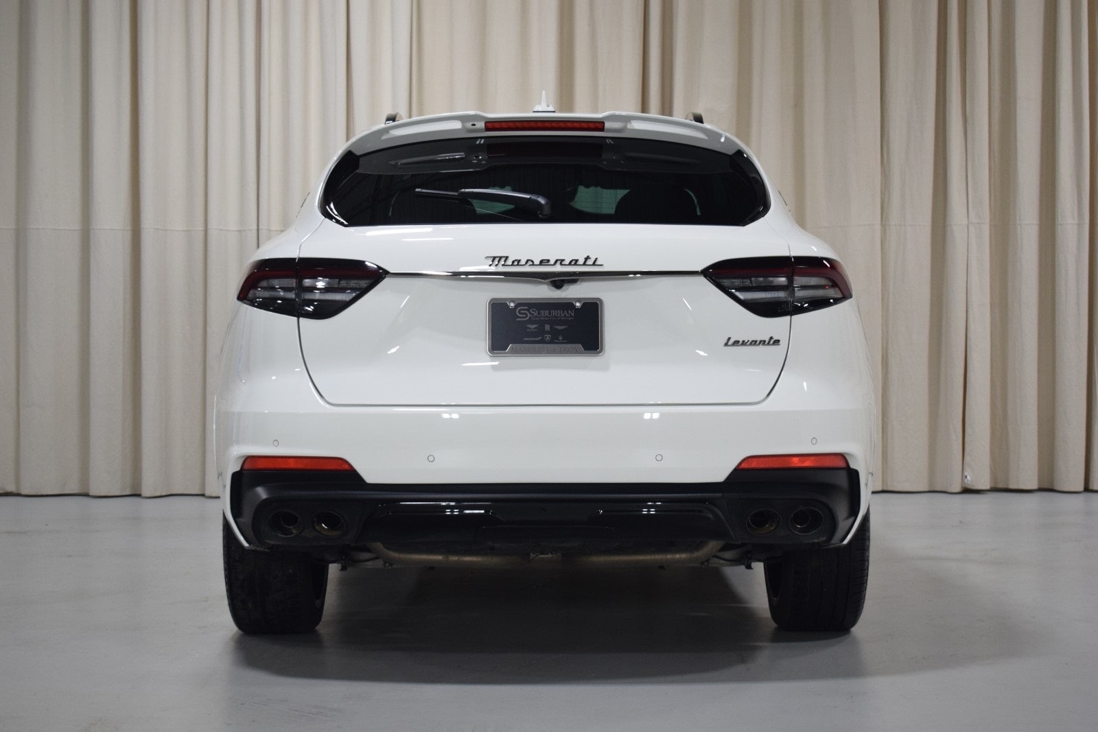 Thumbnail: 2022 Maserati Levante - 15