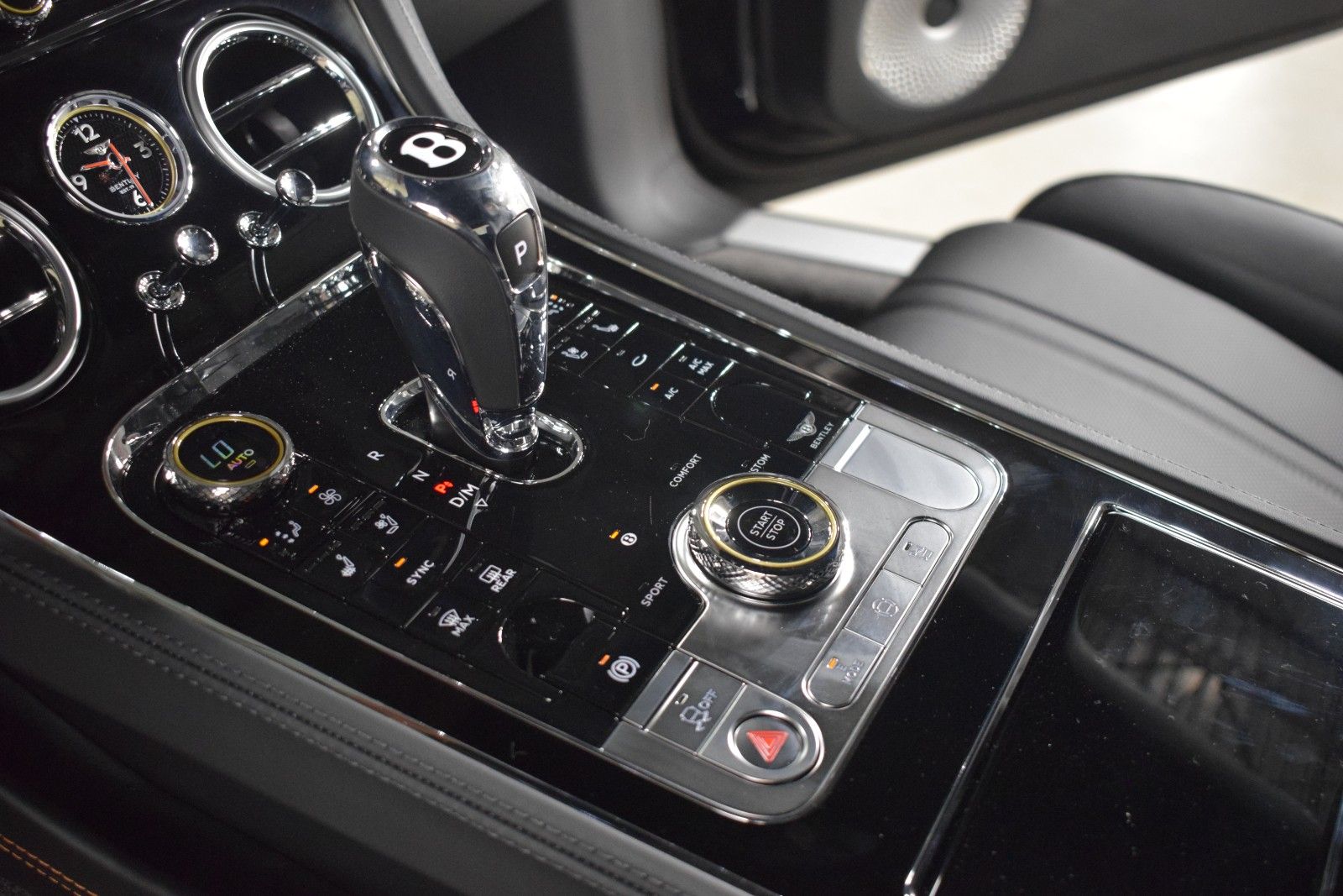 Thumbnail: 2026 Bentley Continental - 32