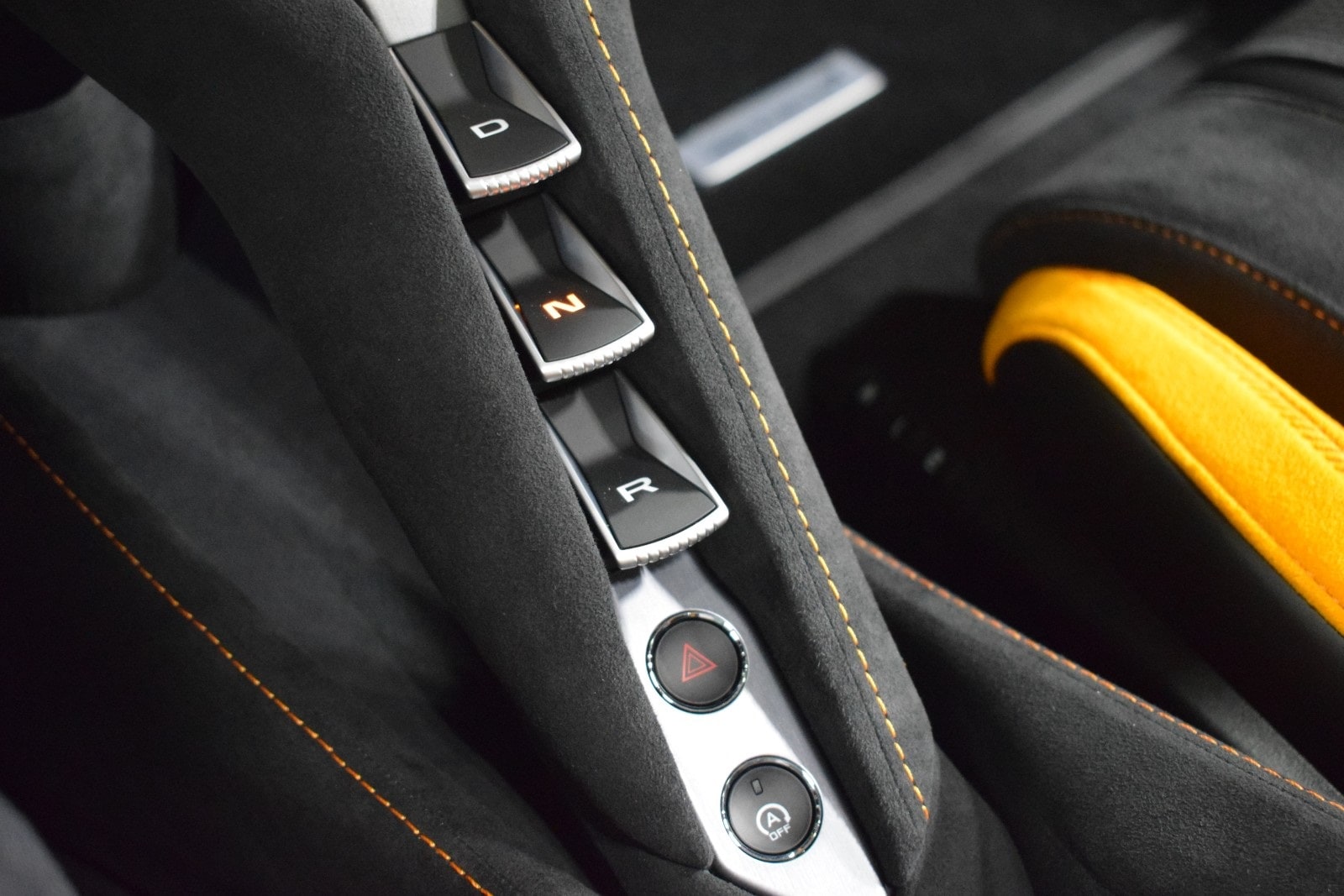 Thumbnail: 2026 Mclaren 750S - 32