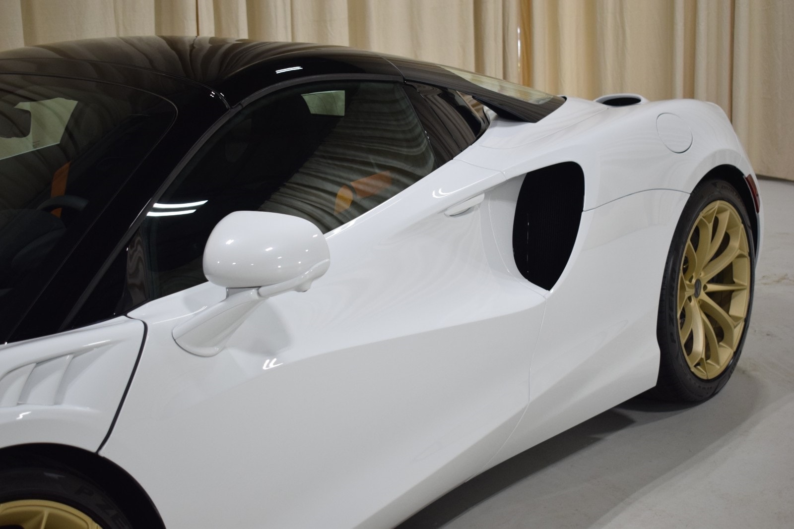 2025 Mclaren Artura  3