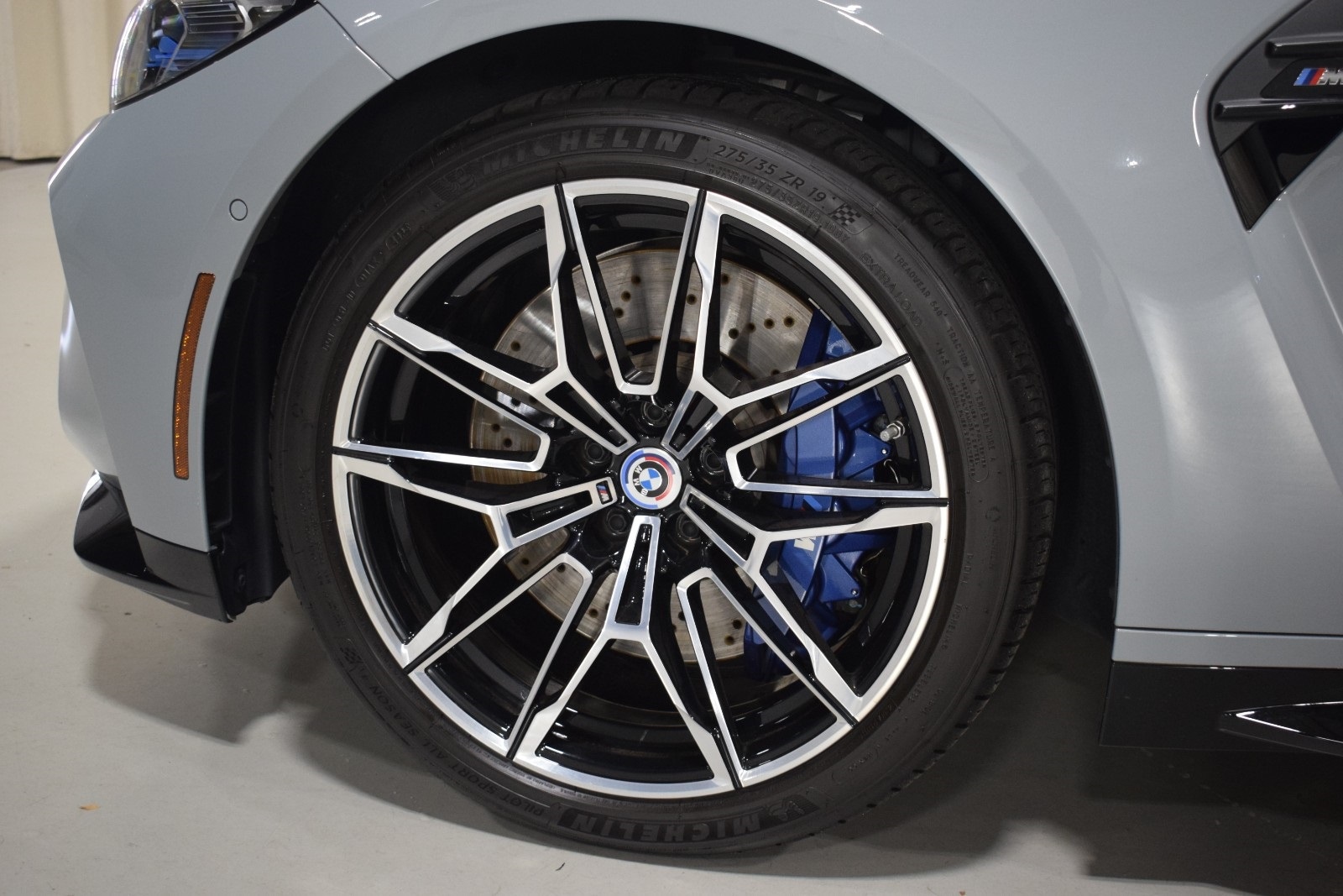 Thumbnail: 2023 BMW M4 - 6