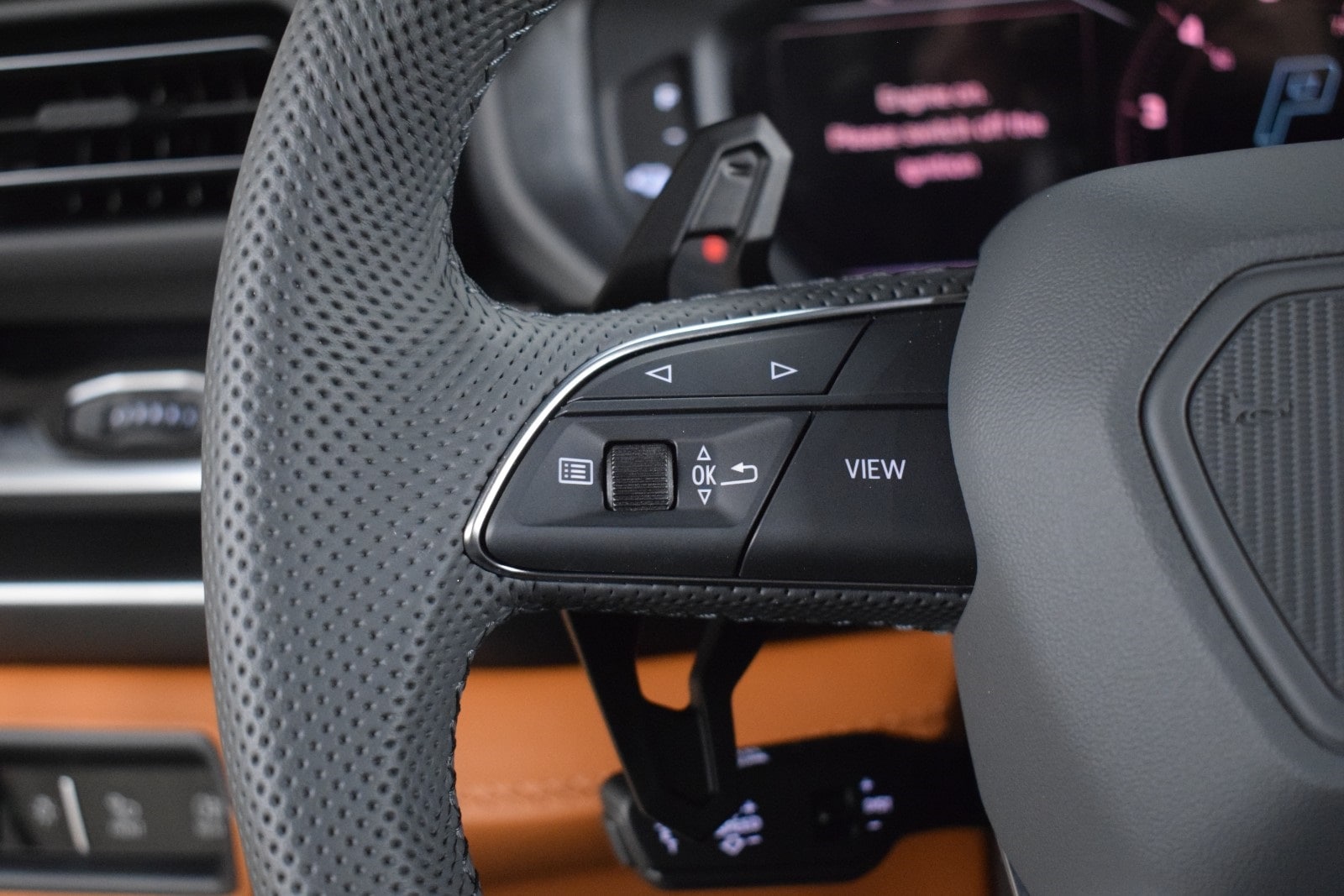 Thumbnail: 2025 Lamborghini Urus - 27