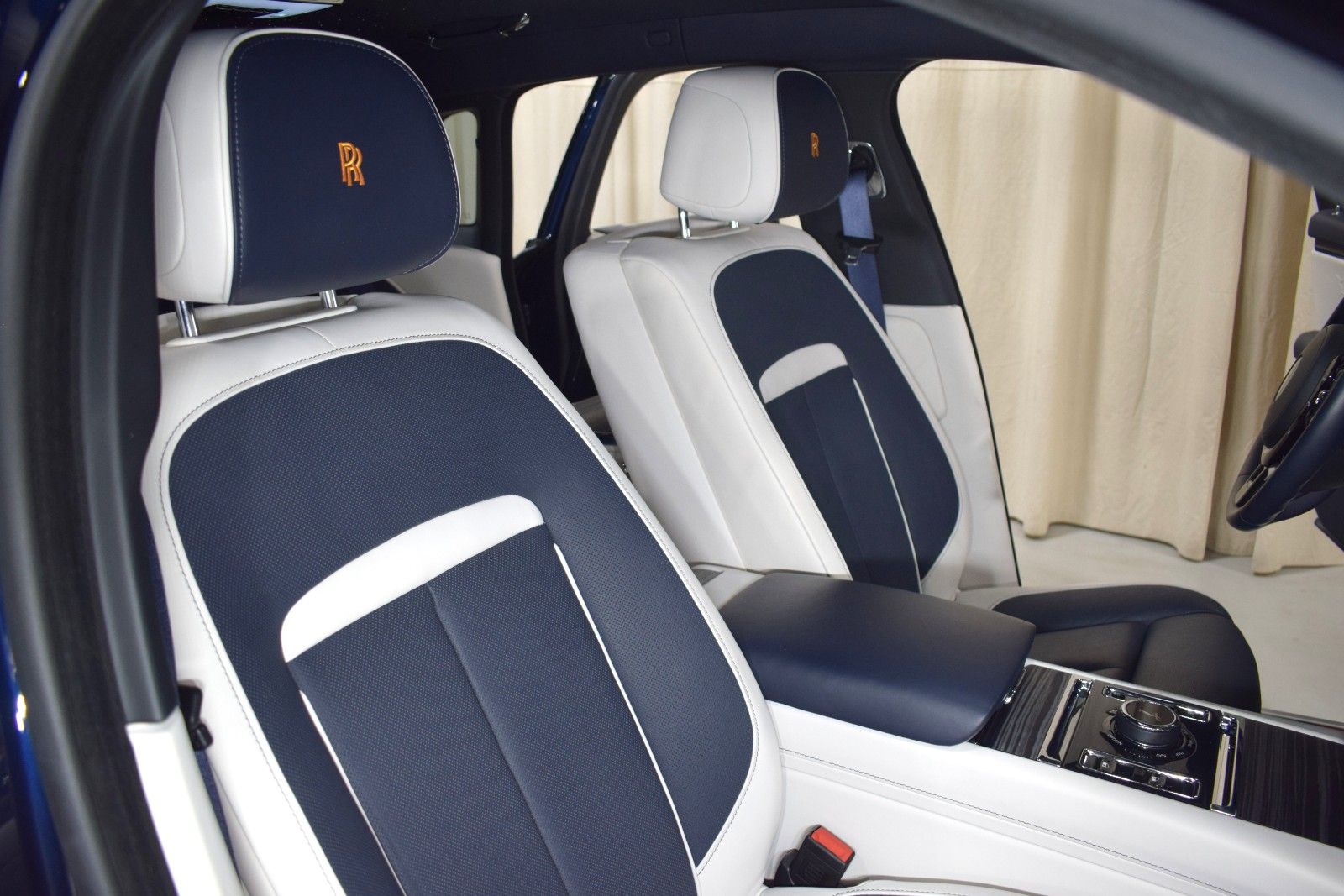 Thumbnail: 2021 Rolls-Royce Ghost - 26