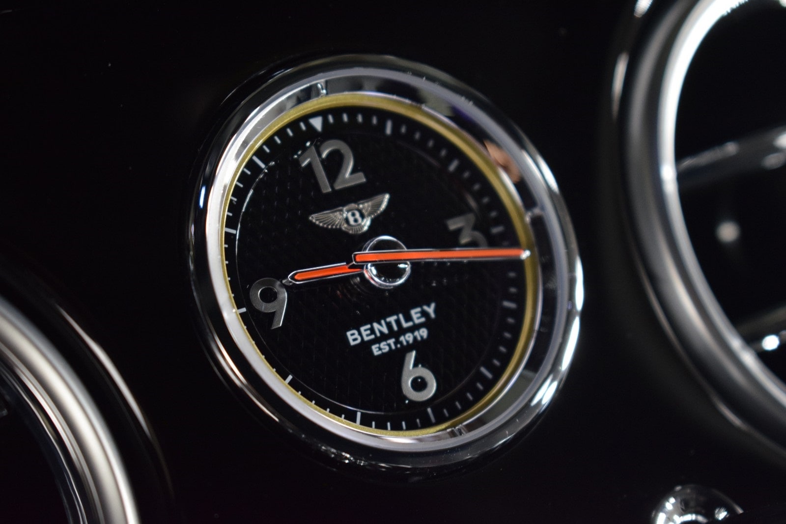 Thumbnail: 2024 Bentley Continental - 33