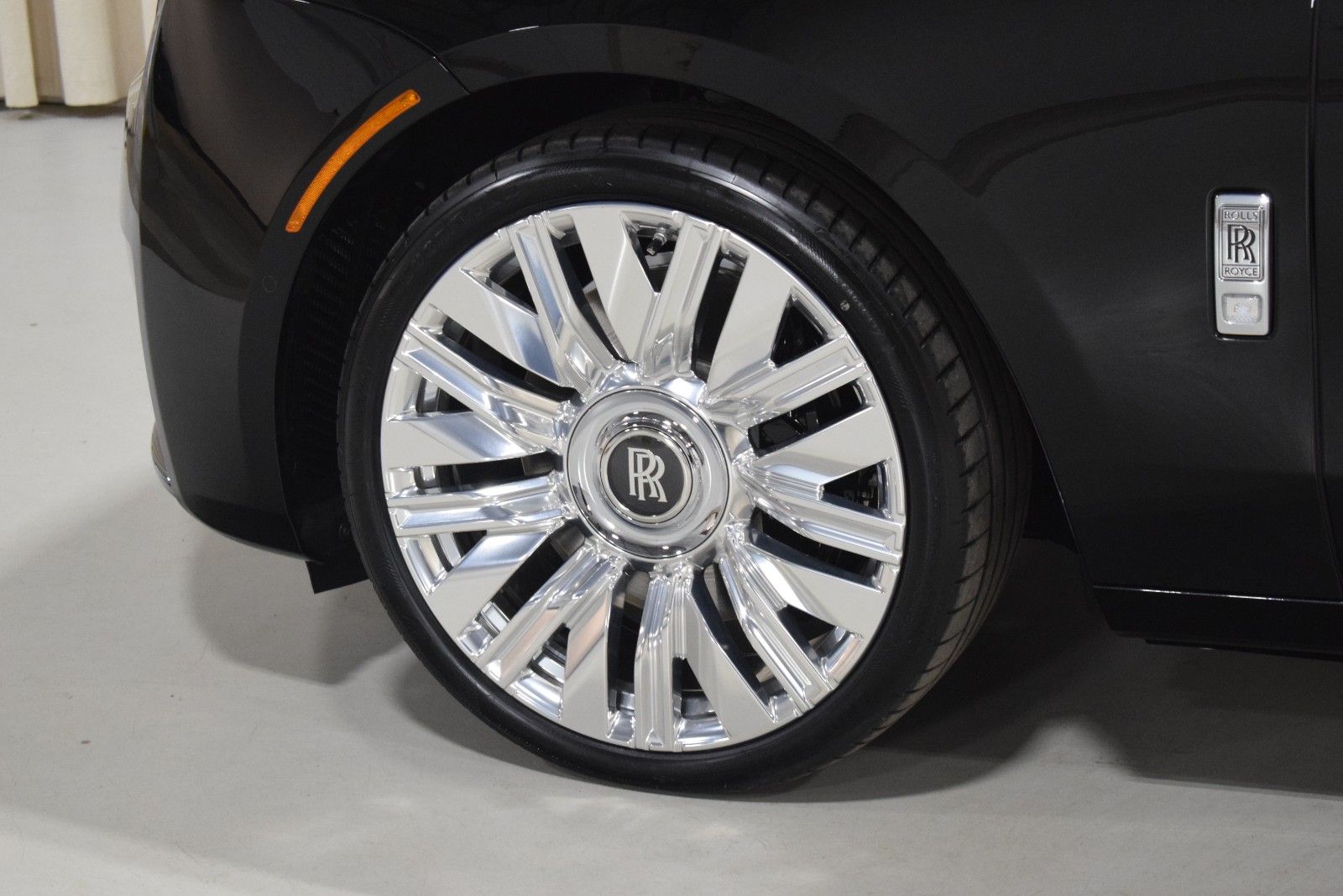 Thumbnail: 2026 Rolls-Royce Ghost - 17