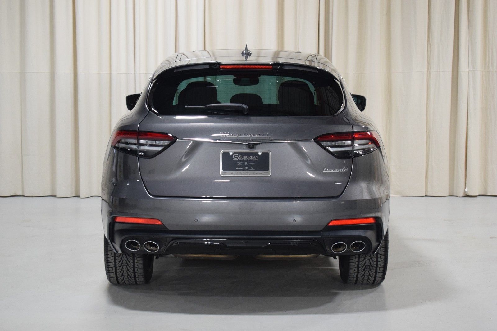 Thumbnail: 2022 Maserati Levante - 13