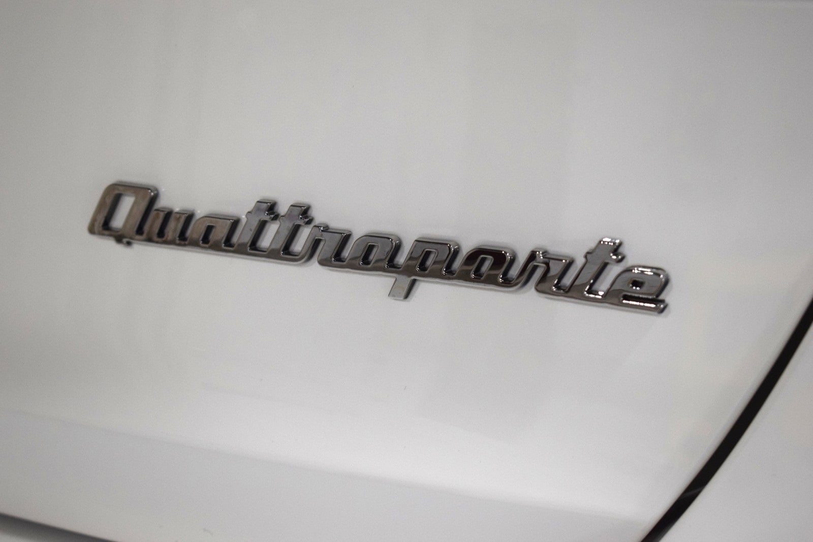 Thumbnail: 2024 Maserati Quattroporte - 13