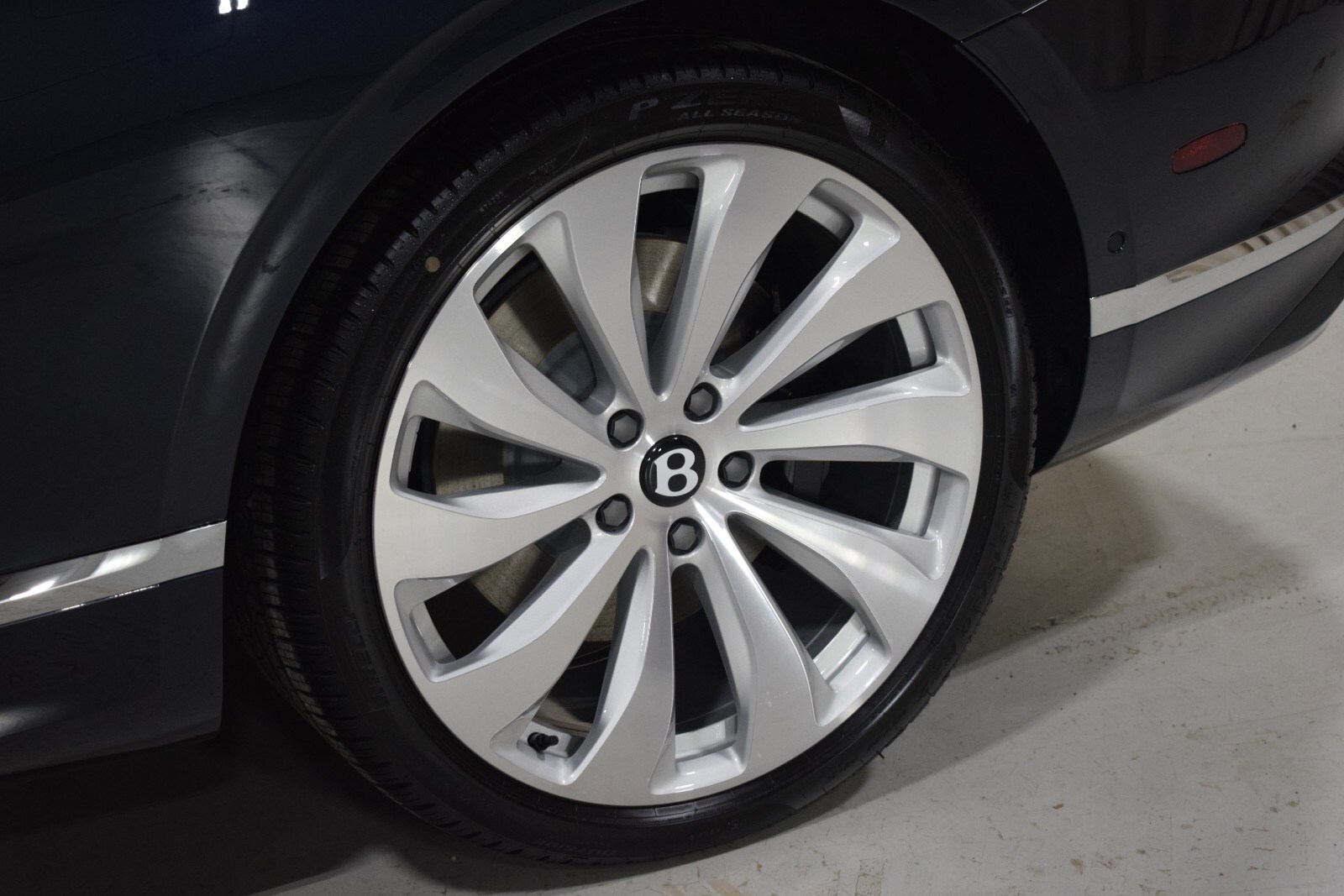 Thumbnail: 2026 Bentley Continental - 18