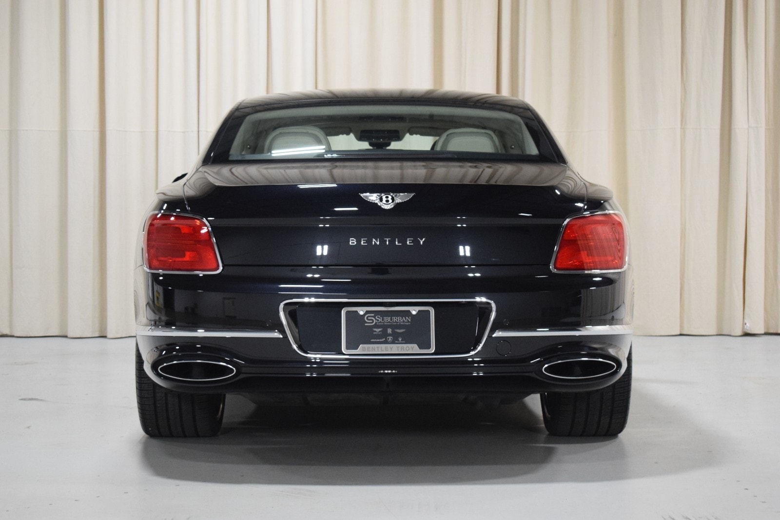 Thumbnail: 2020 Bentley Flying Spur - 13